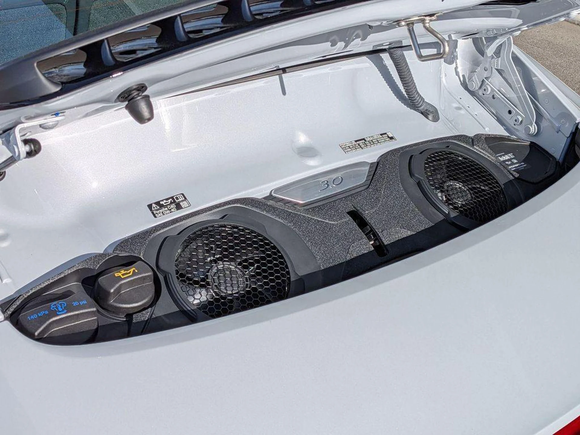 mph024_71323823_0gd2_J4ssx7_W_Cs_TUQV_Udp_K_Tk_W3ko_86d07fabc8