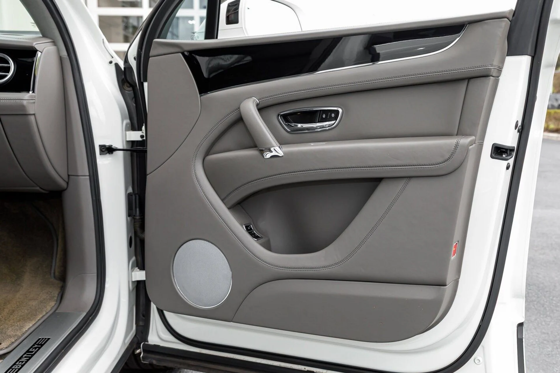 mph024_713708298_359652ad43b6bfd22e60a2665e7c5531x_70de7bab2b