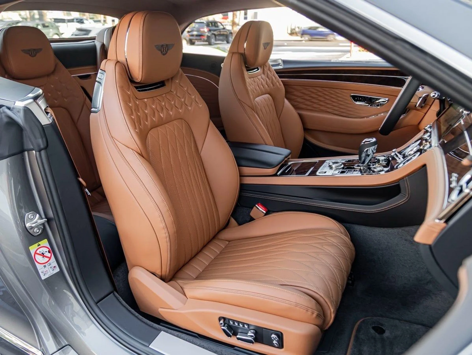 mph024_714546815_25_42a86b0bc6