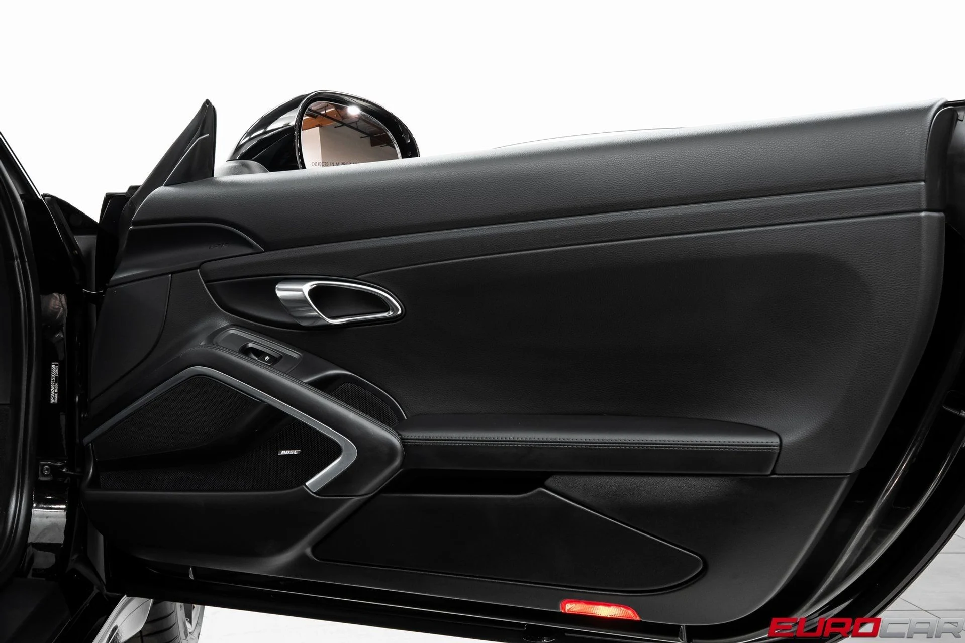 mph024_715264674_image_25_1810cdcd2d