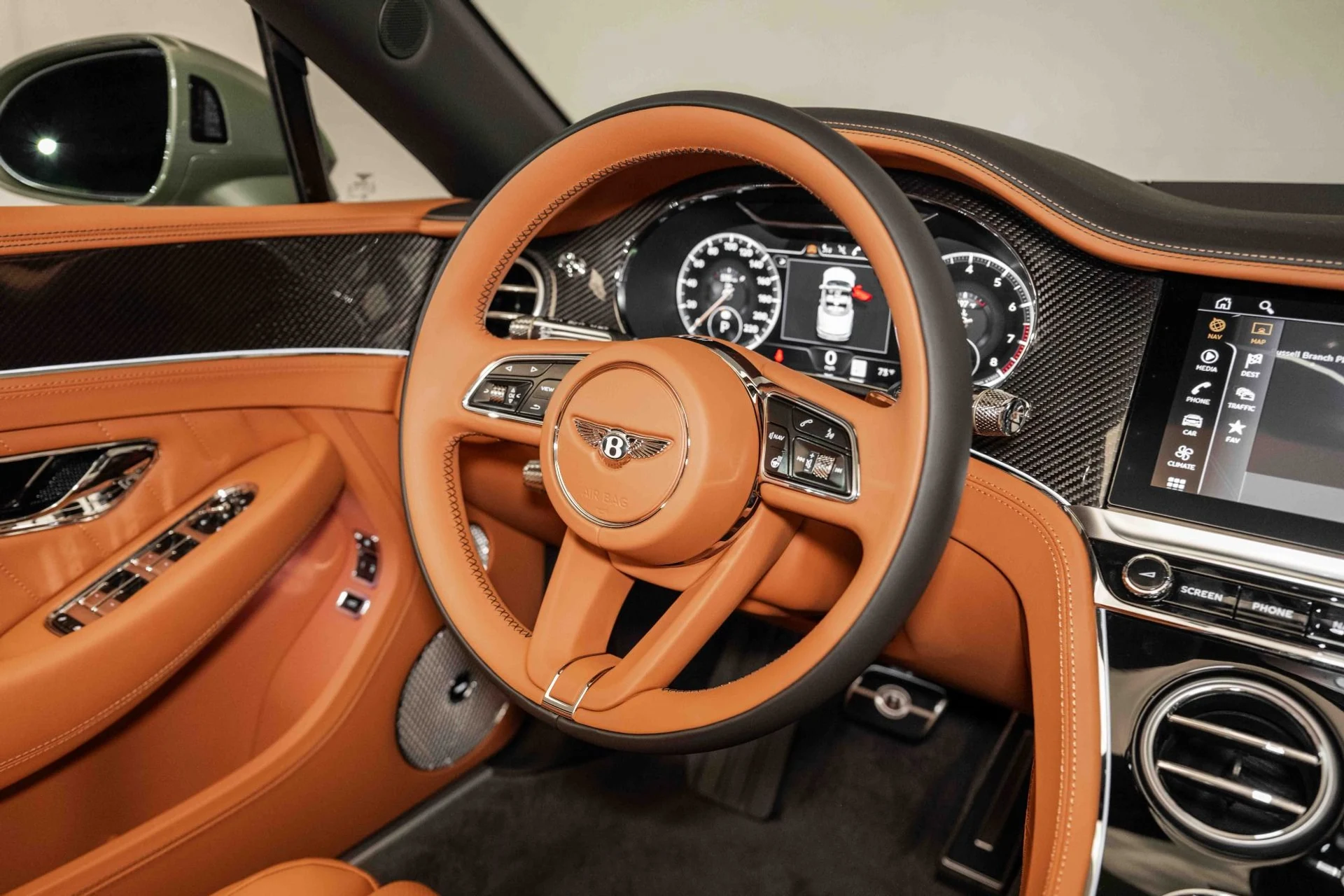 mph024_715414751_Used_2024_Bentley_Continental_GTC_Edition_8_1725205146_5e0d155256