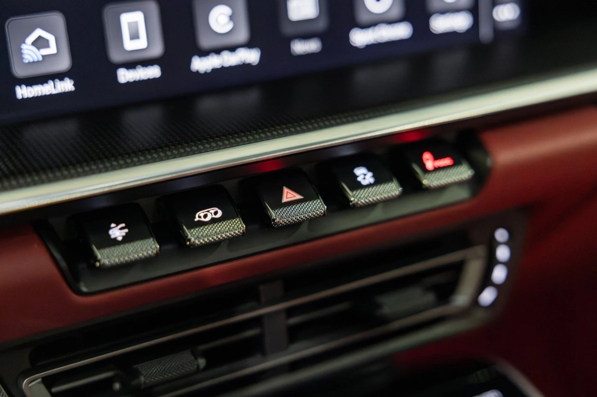 mph024_722579363_WA_26e922e114