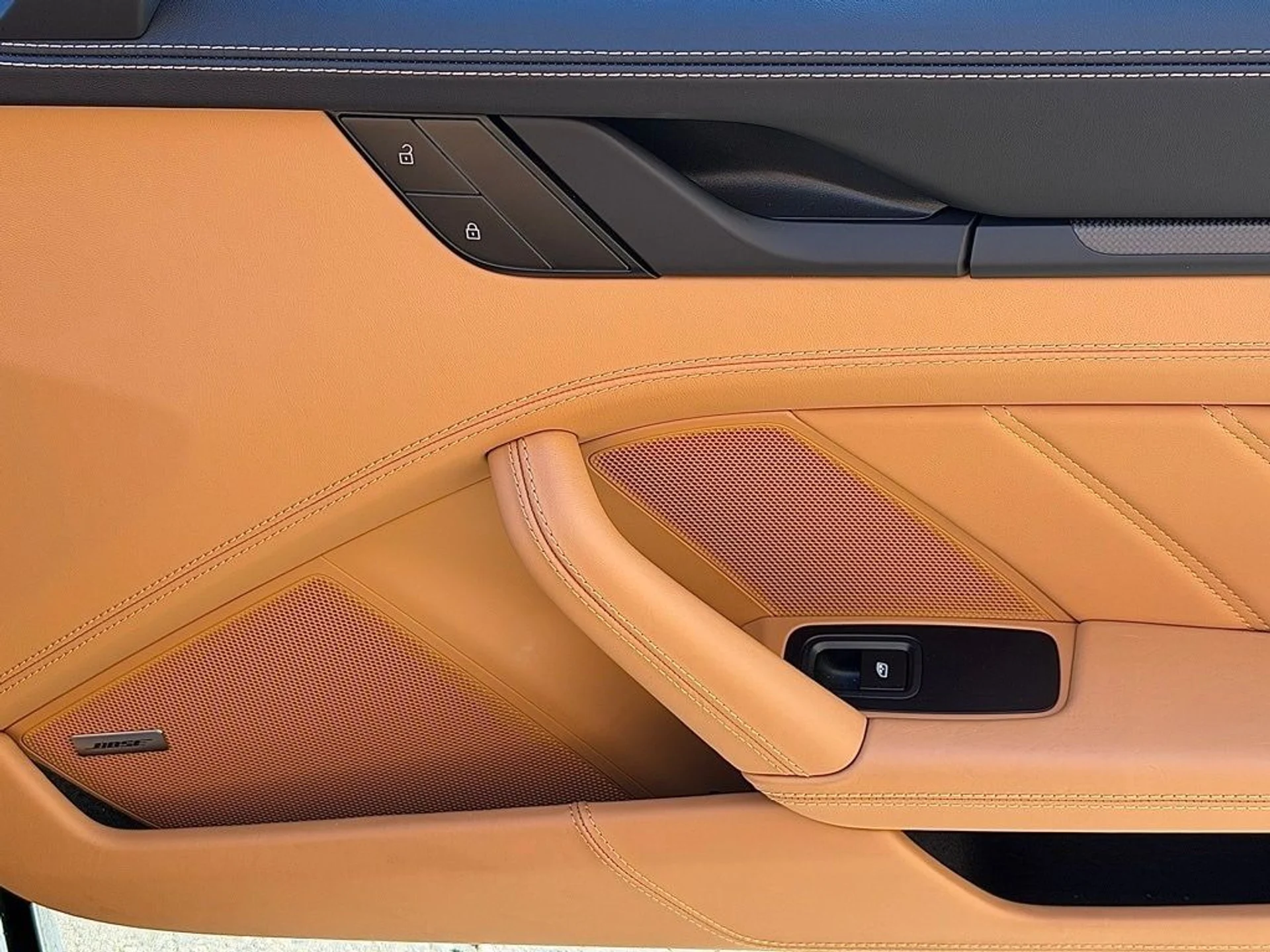 mph024_742341431_bf5b2d27b423da0a302e9c3efa17f271x_b3182c20de