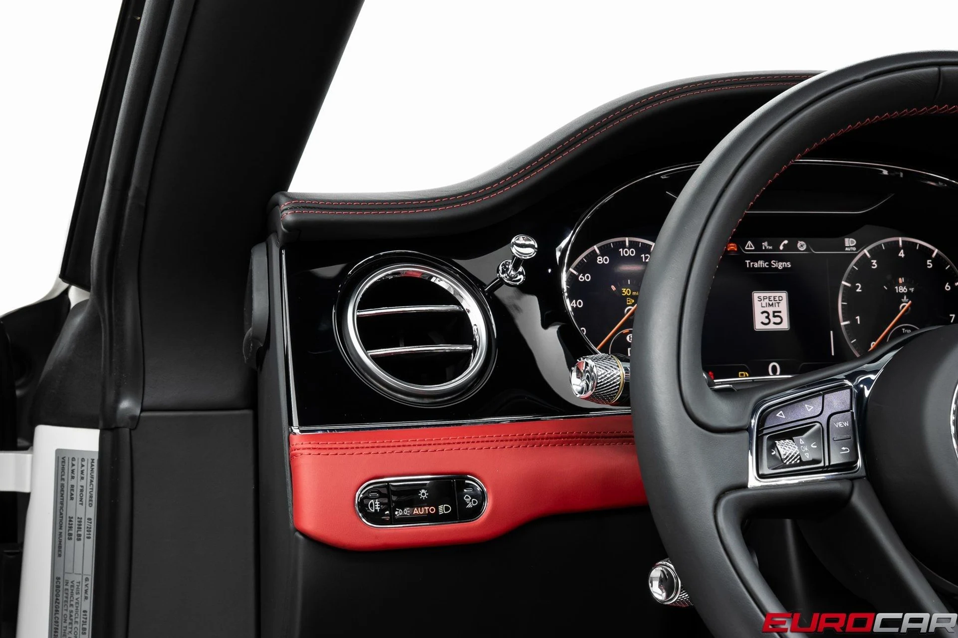 mph024_743135473_image_25_4d1a2f03d9