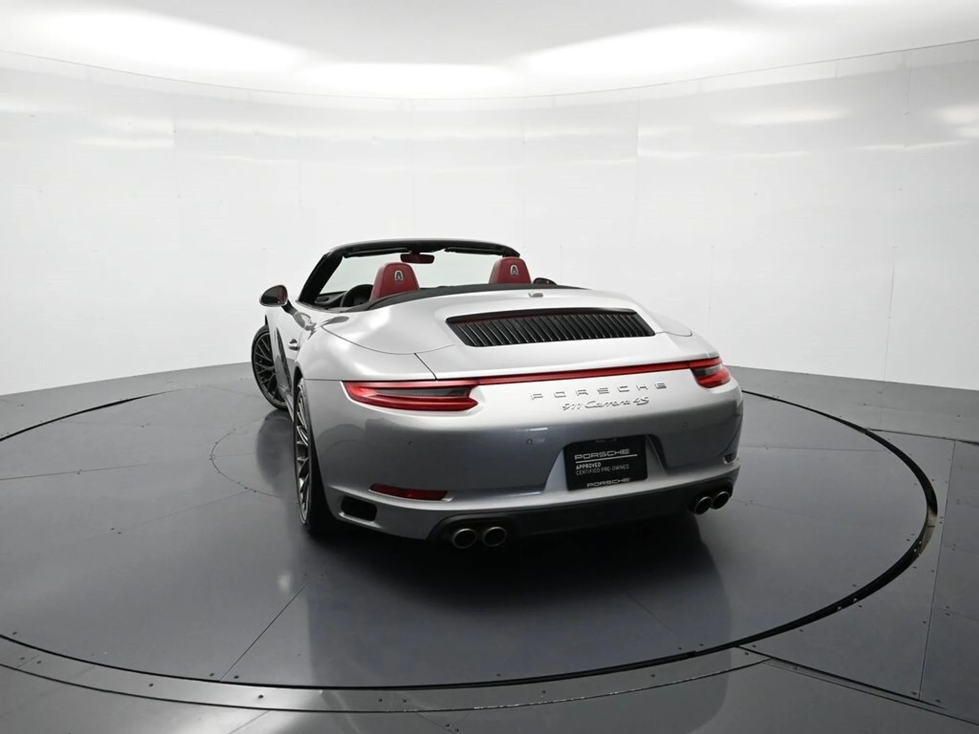 mph024_745229801_3b120decbcd9f84780be109097117b1ax_fcbad11fd2