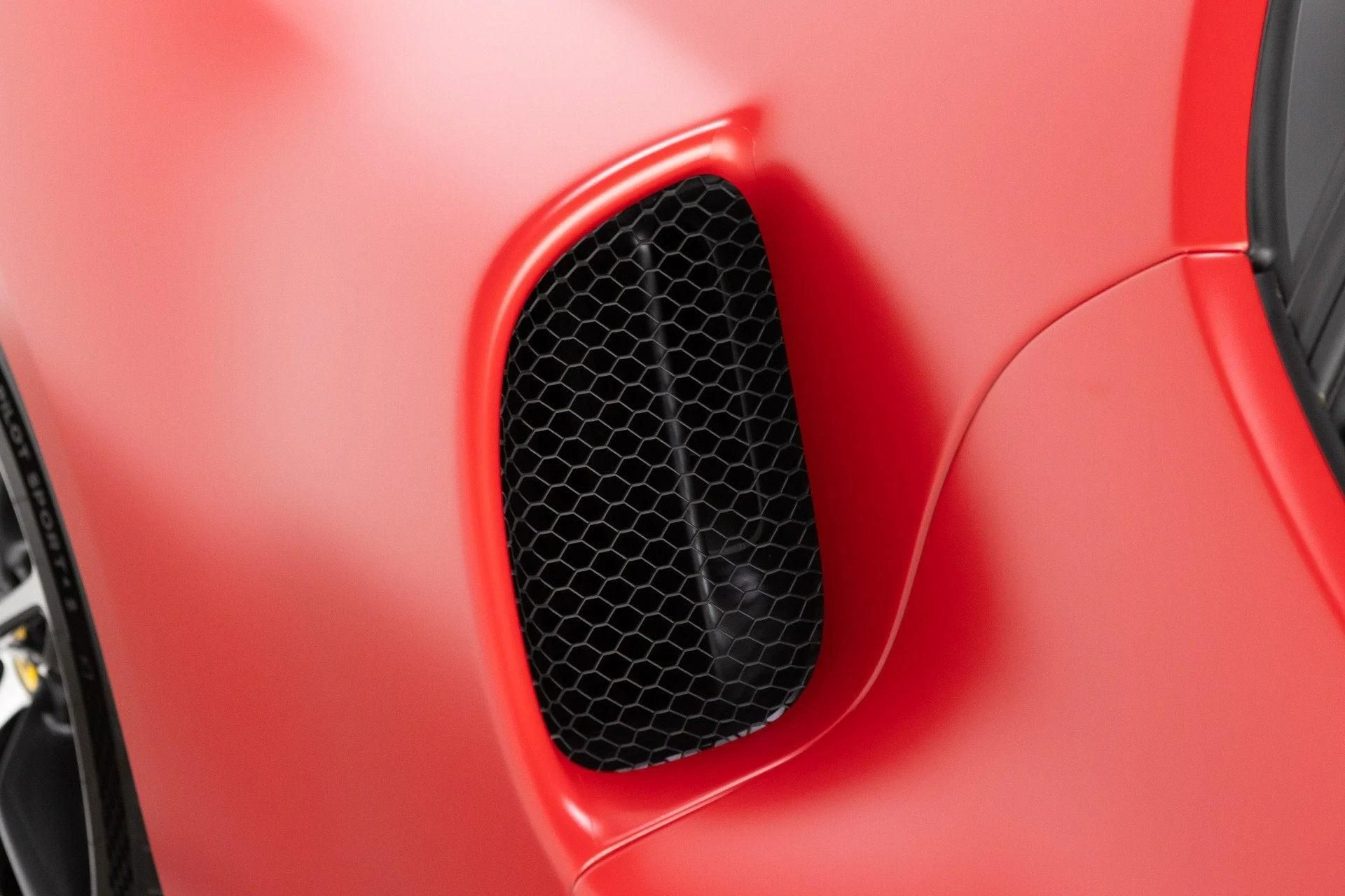 mph024_74670255_Used_2024_Ferrari_296_GTB_1777367526_efddf3906a