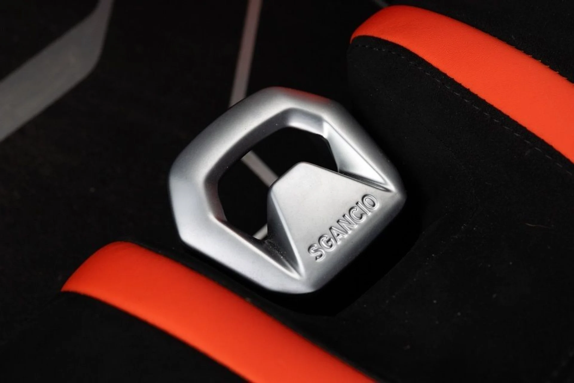 mph024_746880197_zoitwfxx7gbcqwlbn5cn65aot6ij_716d350775