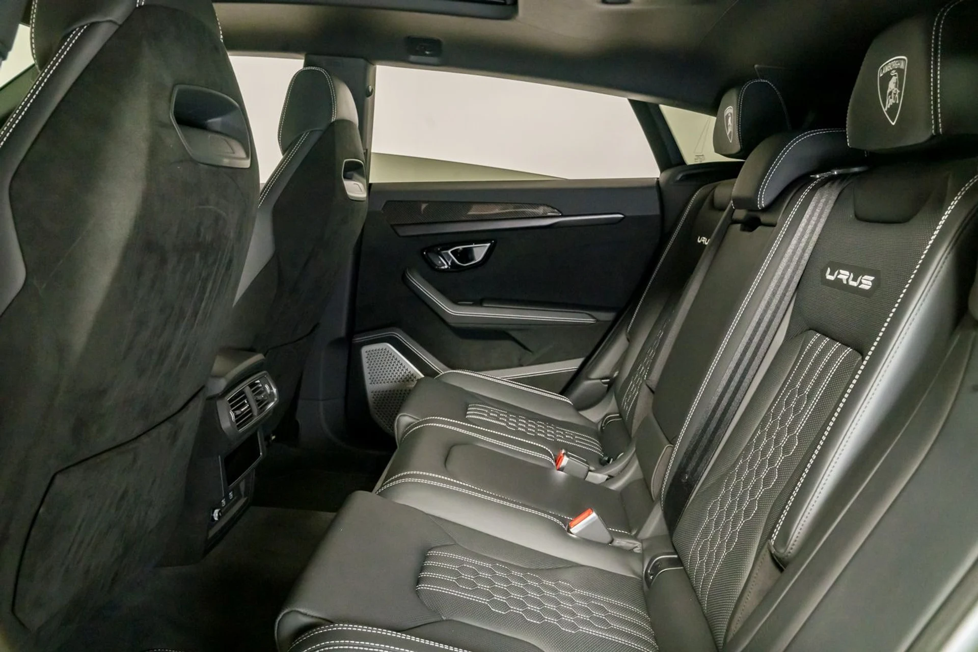 mph024_747940690_4c3f3c156dc0473a8869480331607b10_a3bdf703ac