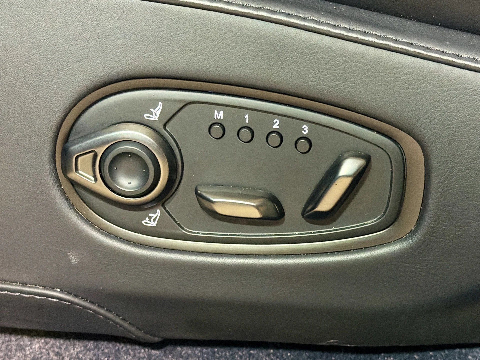 mph024_749260291_4c00ff272e5f91555f2d88afa29d3e53_b12c62d502