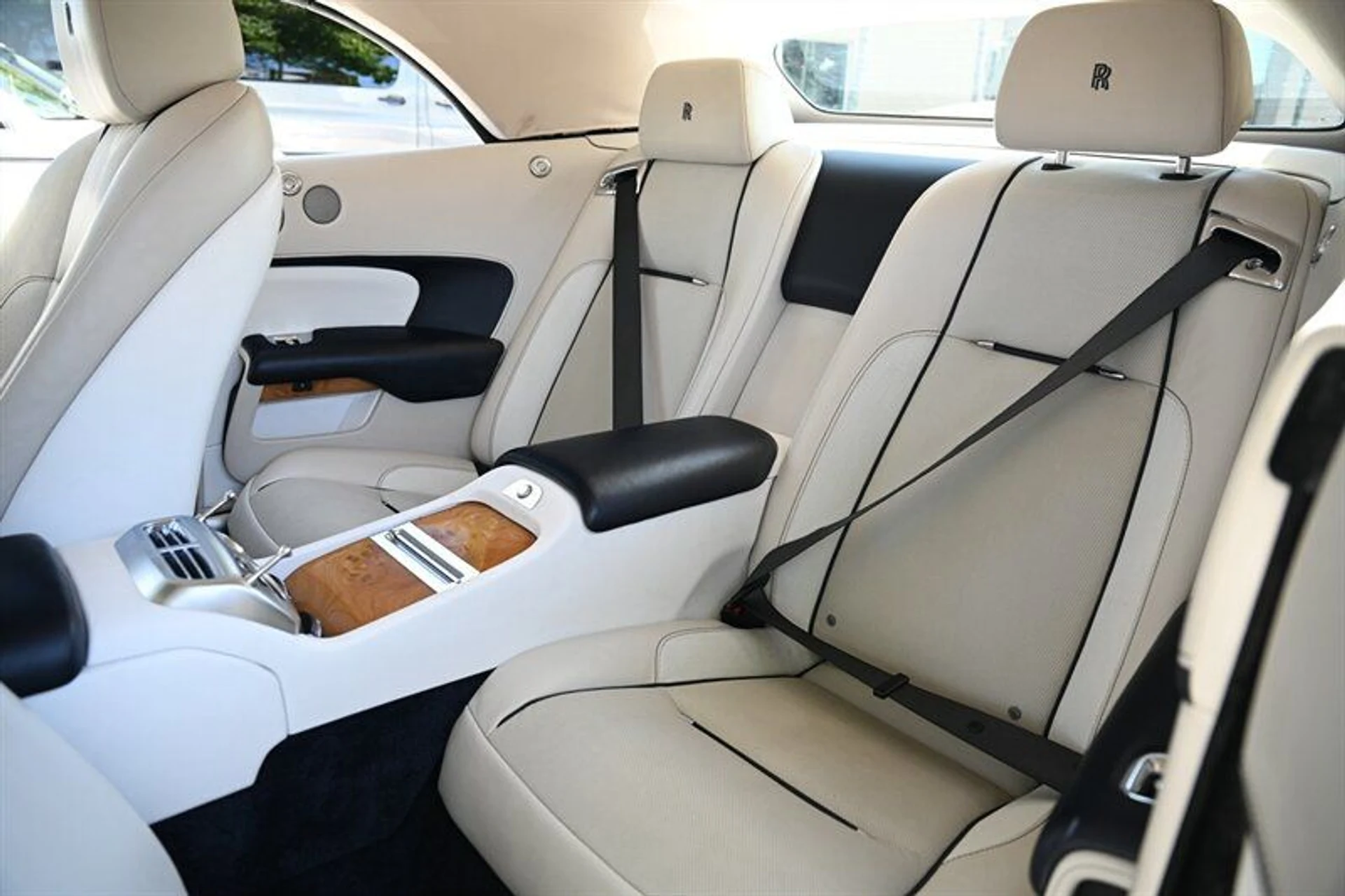 mph024_760919269_2d570f7871_800_7a2693498b