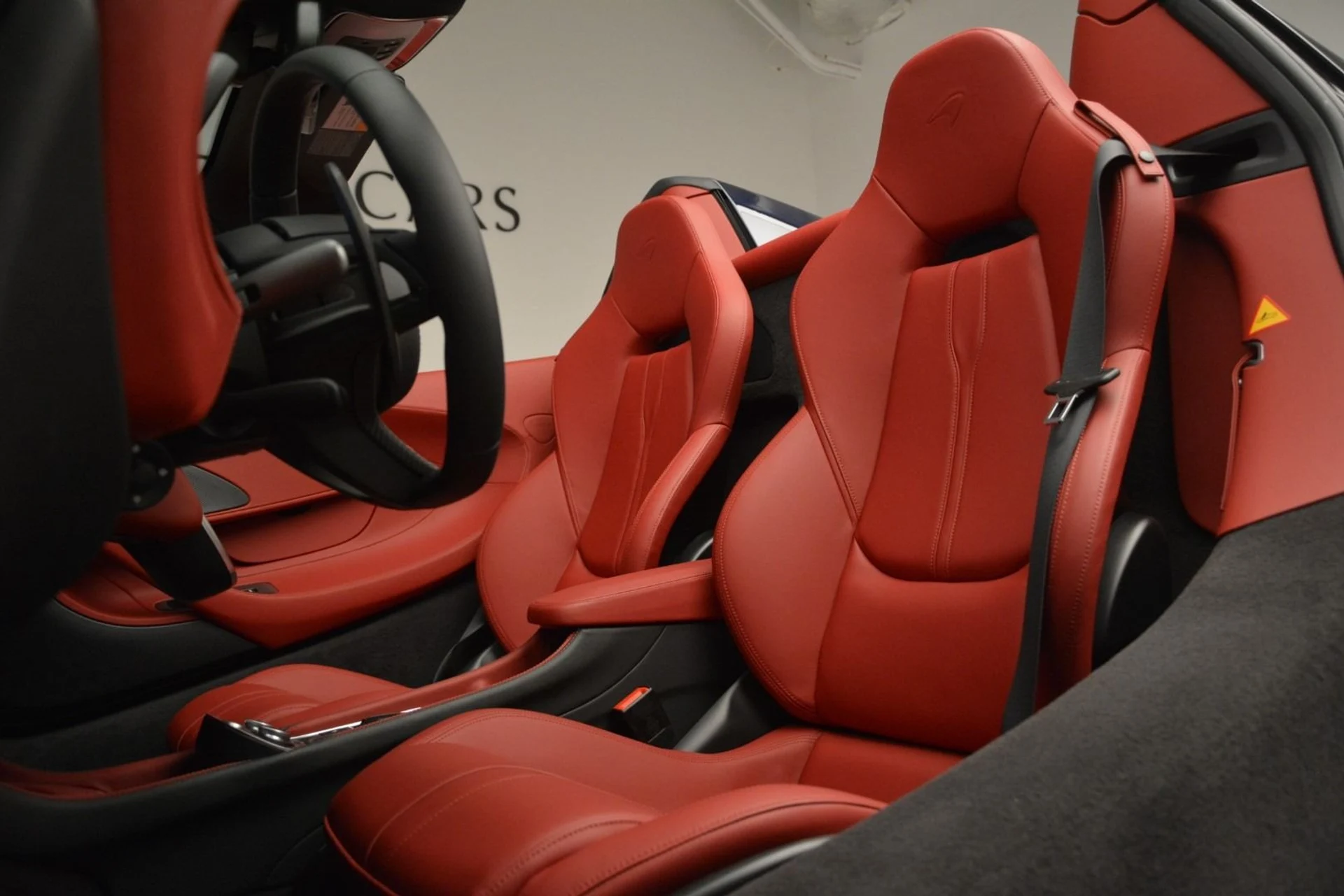 mph024_761350262_Used_2019_Mc_Laren_570_S_Spider_9d90c25dff