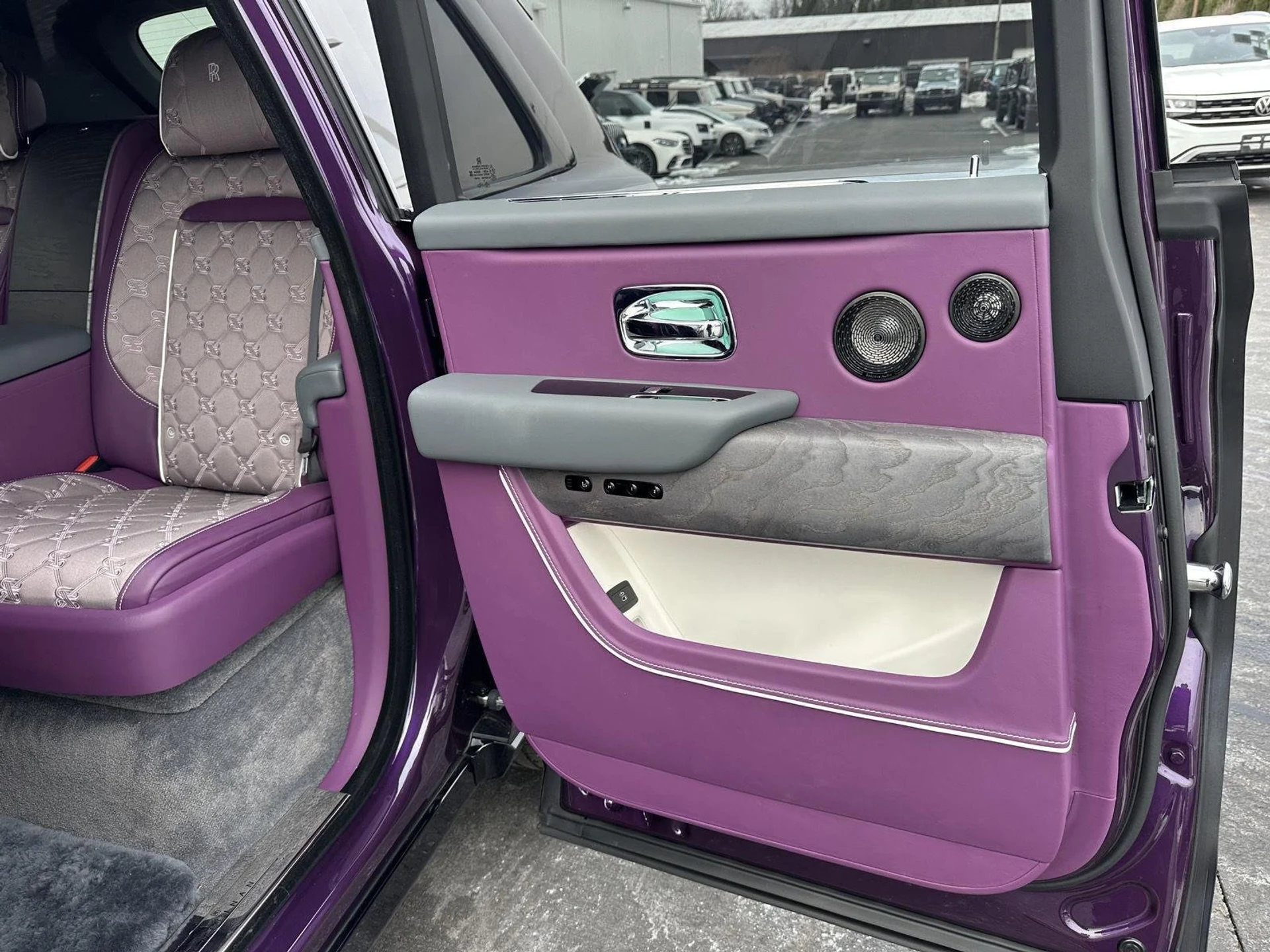 mph024_761464518_b21180b3808097f2b1b0907f9d710b38_e344f9a887