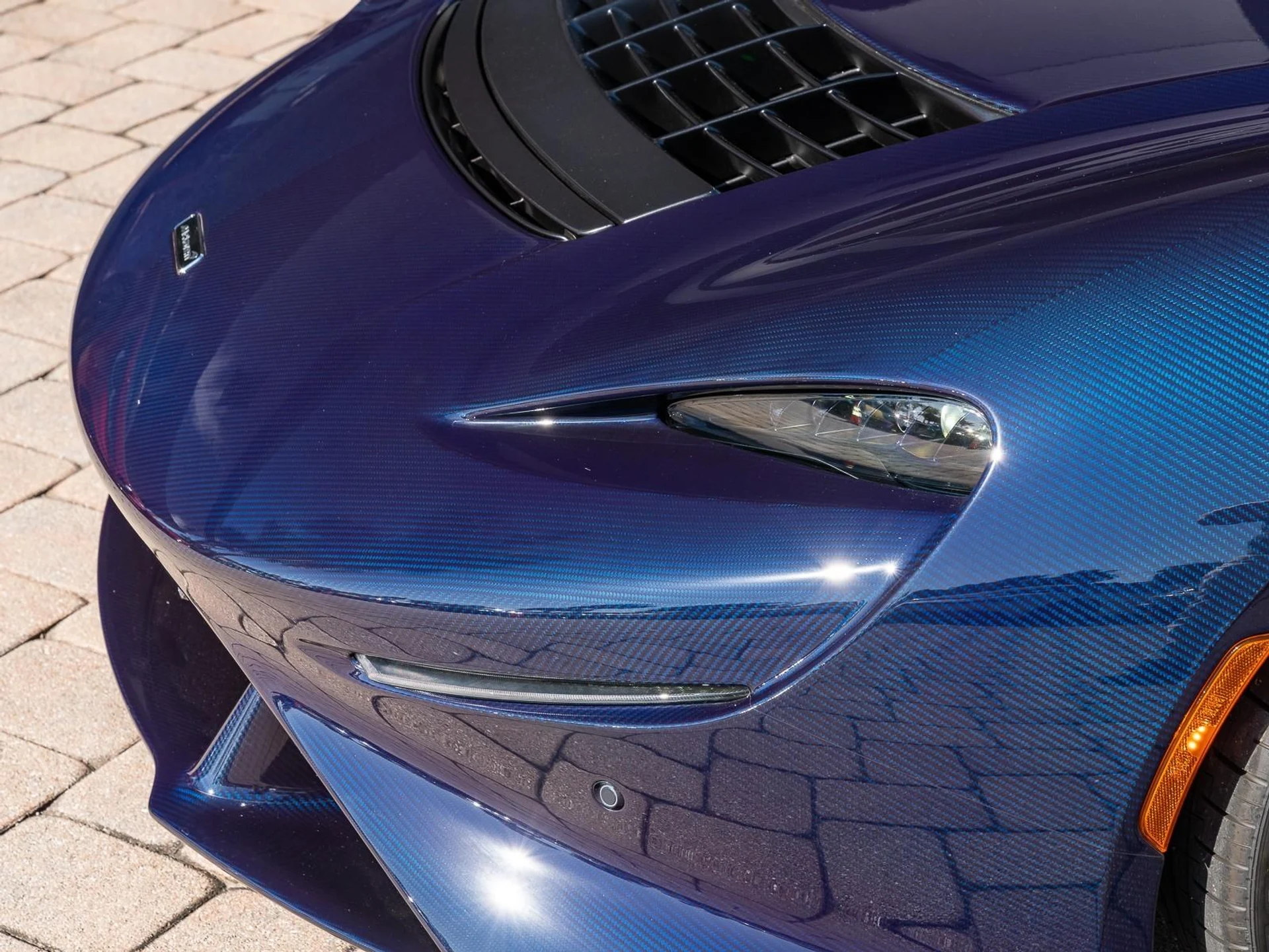 mph024_76263862_Used_2021_Mc_Laren_Elva_1766175038_2ce09205e7