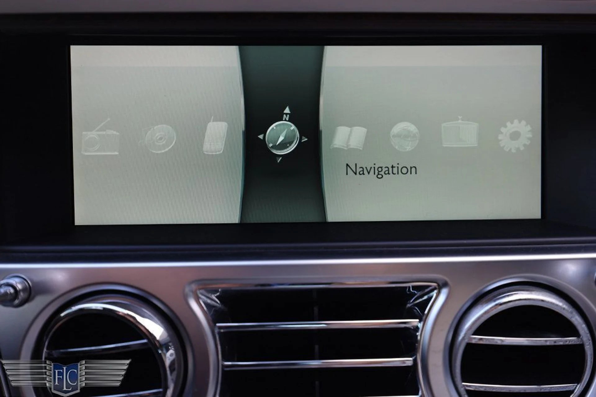 mph024_770321640_used_2017_rolls_royce_dawn_convertible_6305_22967978_25_1024_714a38cf9d