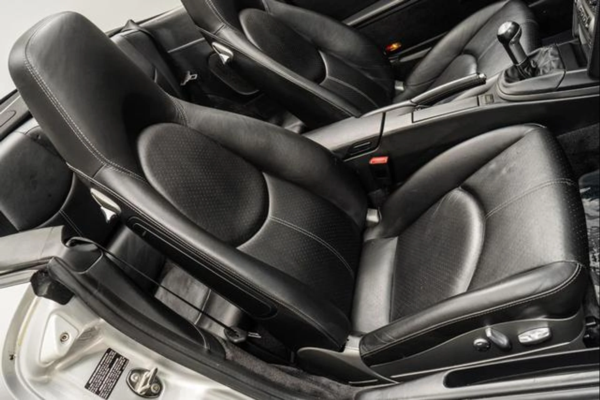 mph024_772884163_G5v5_BR_Mn_DCM_Ey_VZX_Vl_Wy_Hl_F3e_A_c426189cb5