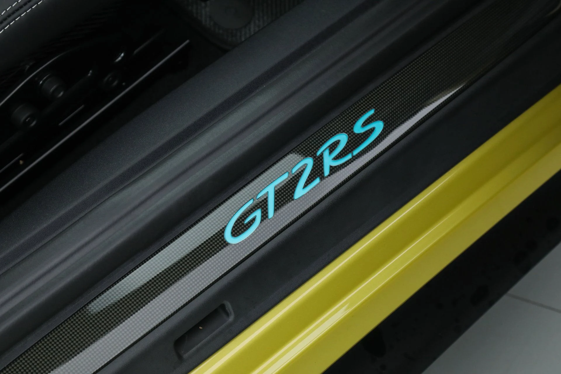 mph024_774669440_531b52eff54d9d482e65ed54e8fe6145_535ccd736b