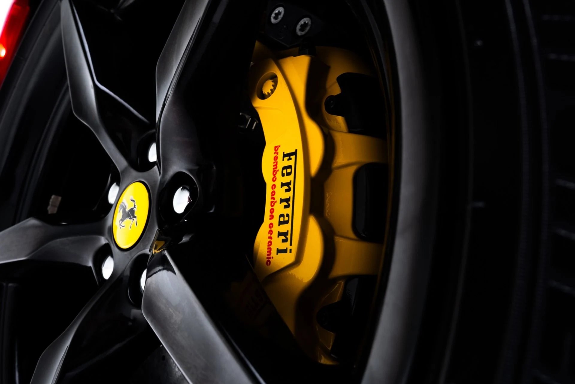 mph024_774800612_Used_2022_Ferrari_F8_Spider_1772060446_2dc77d5bf2