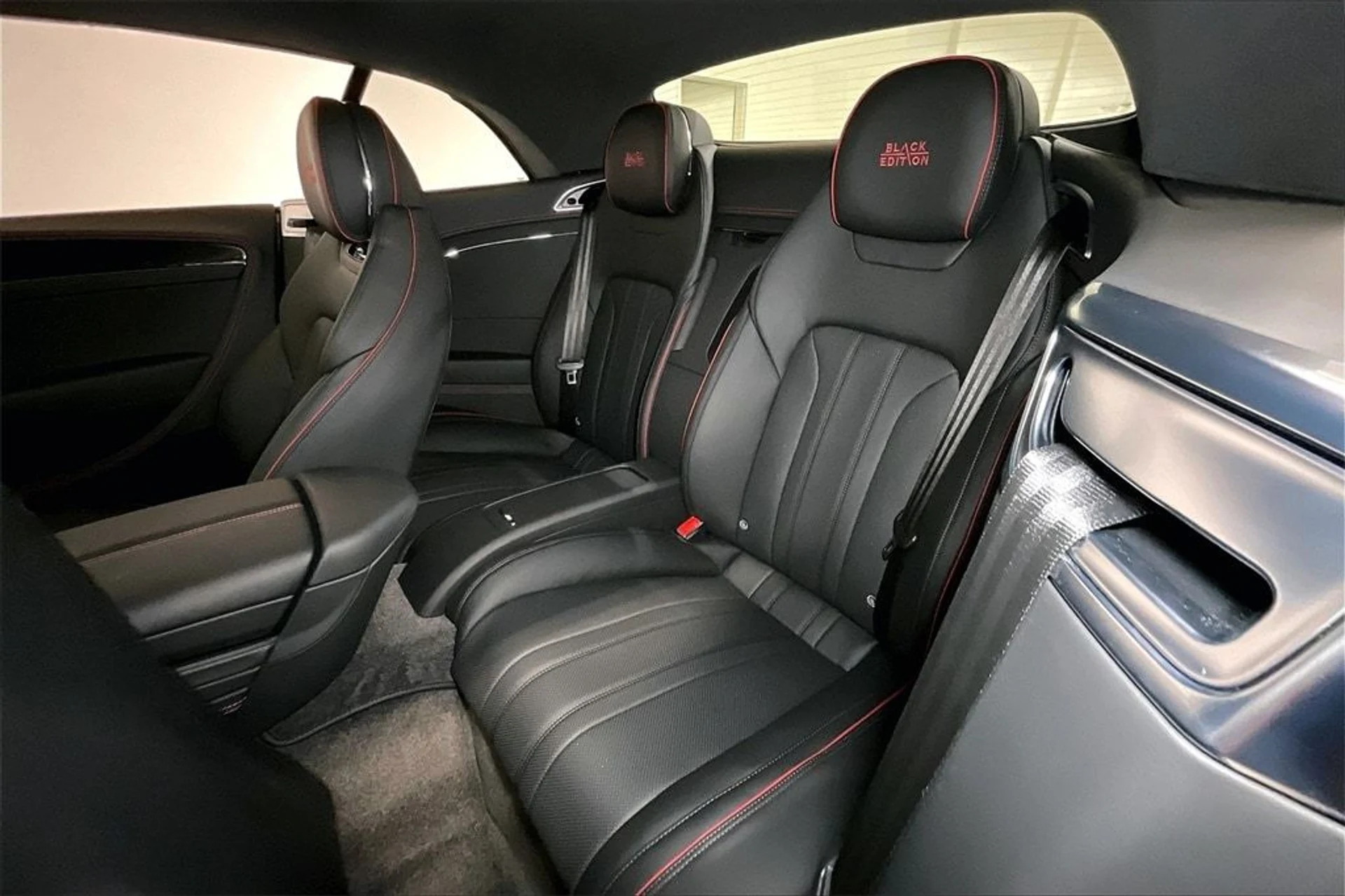 mph024_775475817_8ec253518fc8b221189962c6df1e5516x_04f2efe34a