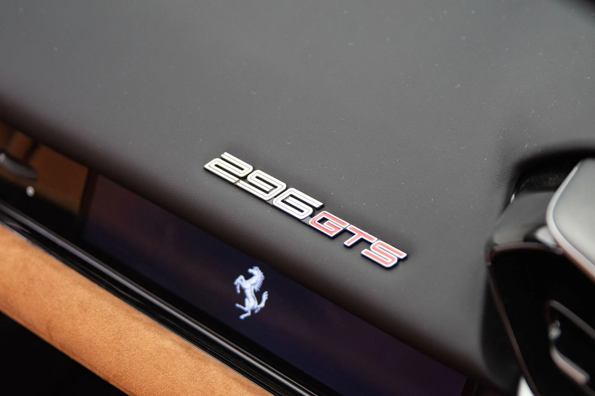 mph024_775660104_ec9c855d559f46b4aa1c8bbace306398_2aa9adb5e7