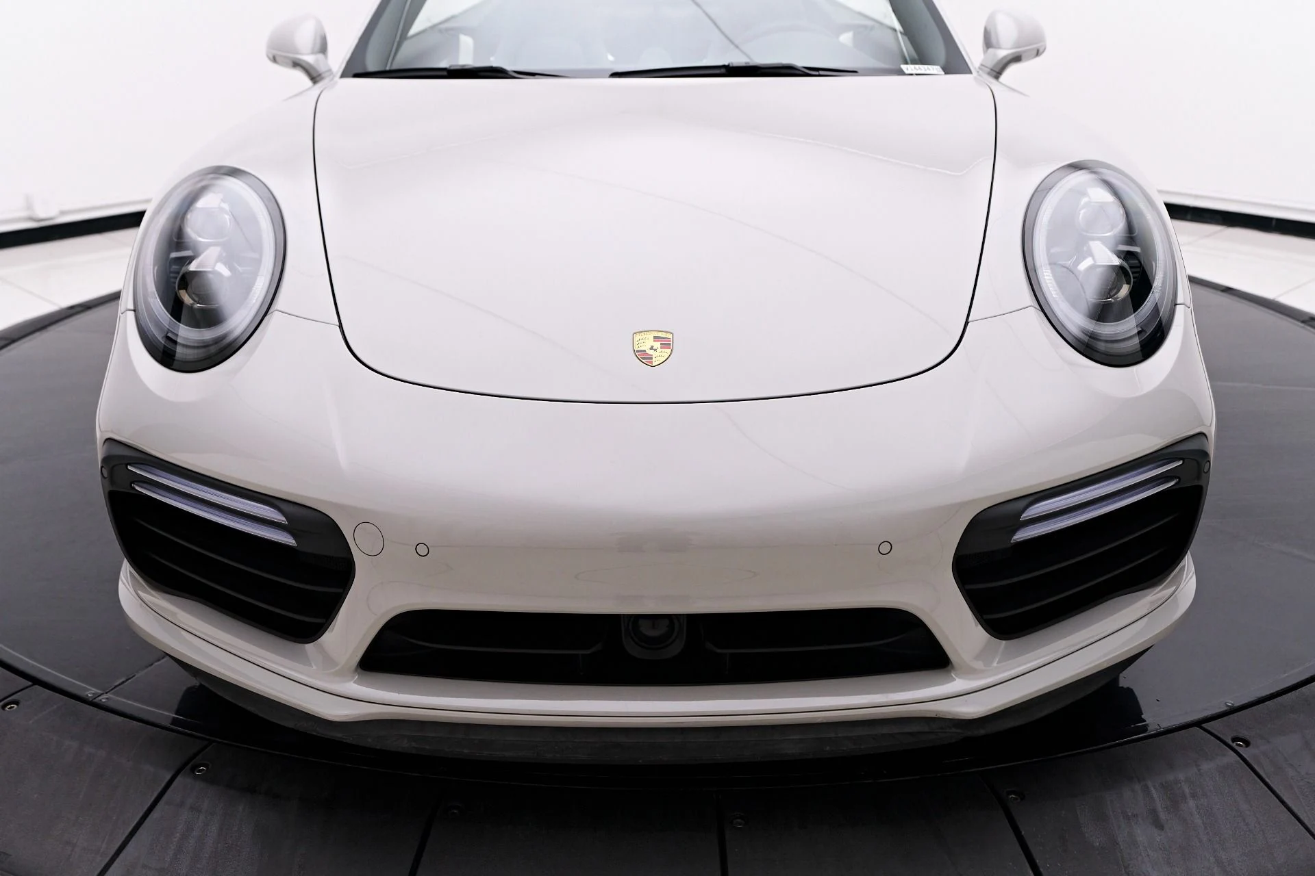 mph024_781144811_Used_2019_Porsche_911_Turbo_1757547206_3b86132d26