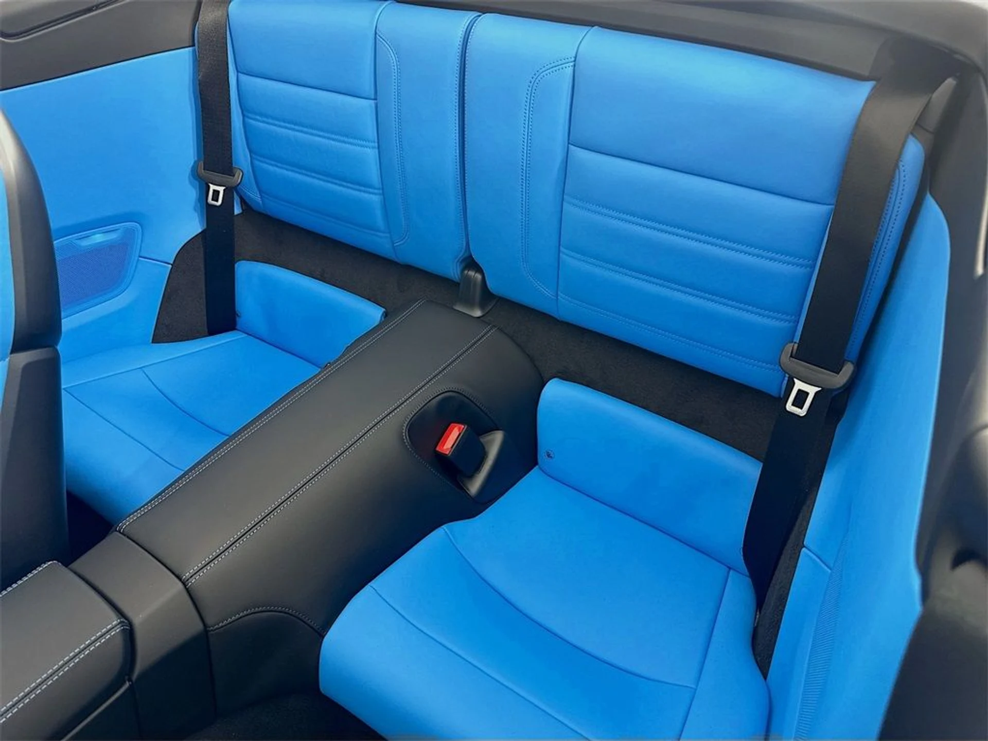 mph024_785601392_d3f3ff807996887cddae78e1ddc35640_868d7a2a6a