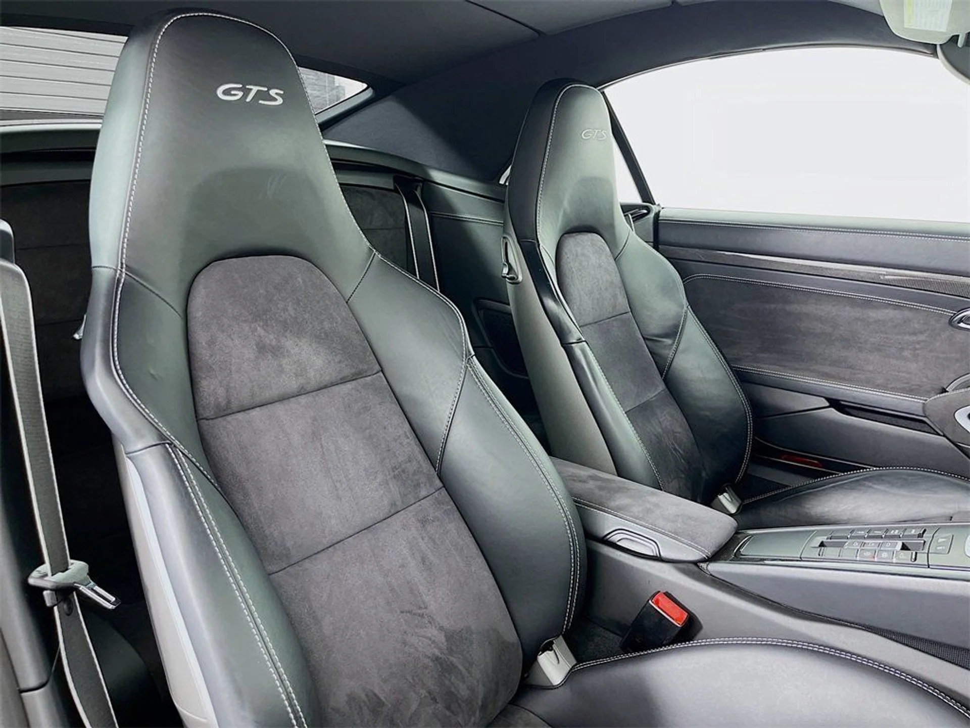 mph024_786202644_2fdf17fca90665539c7a927b770011f8_9726ac87f7