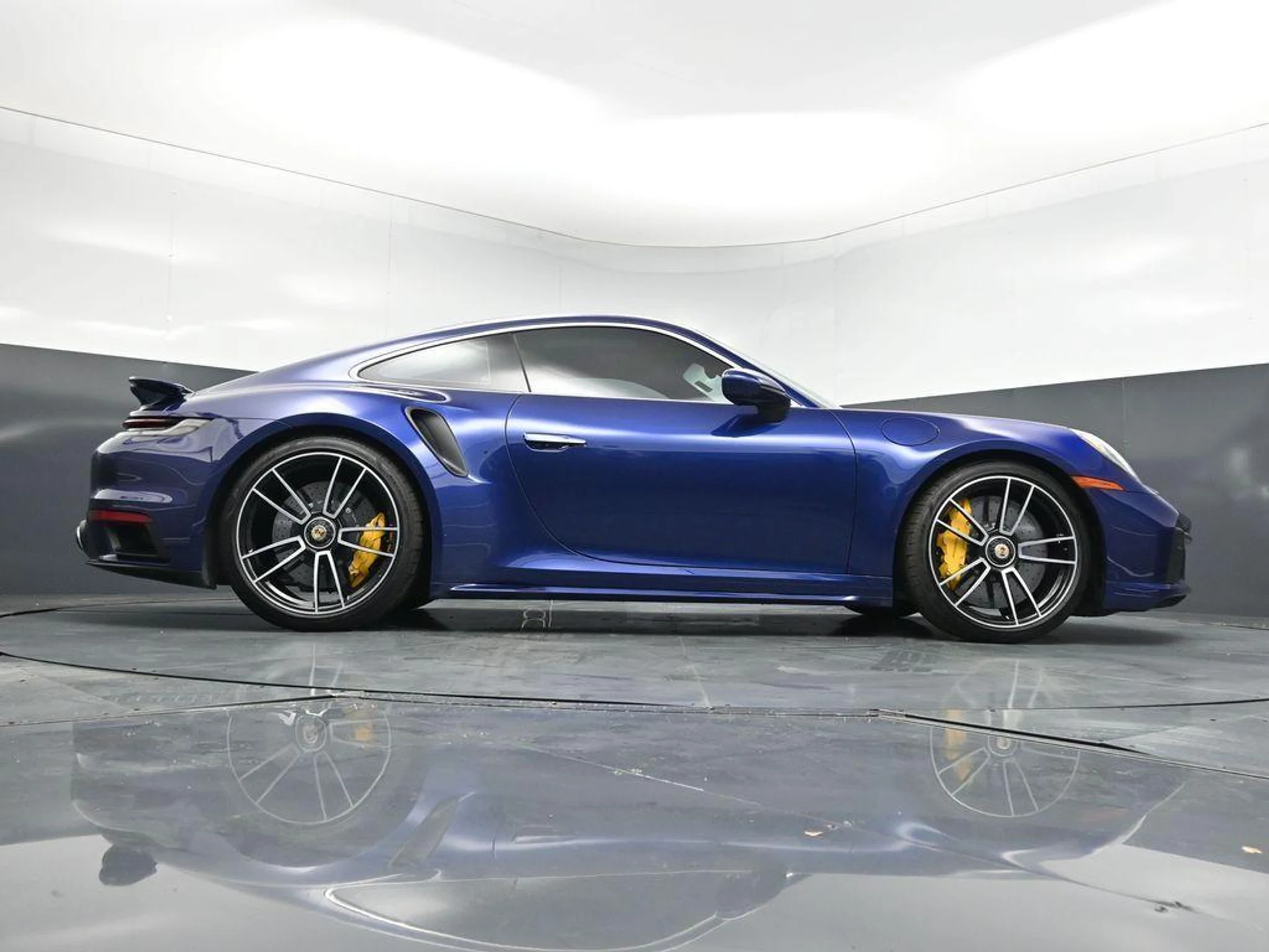 mph024_786514725_B7_HP_Xn_Pc_Cqw7fgc8s_MH_Yexx_Rf7k_9246db1b41