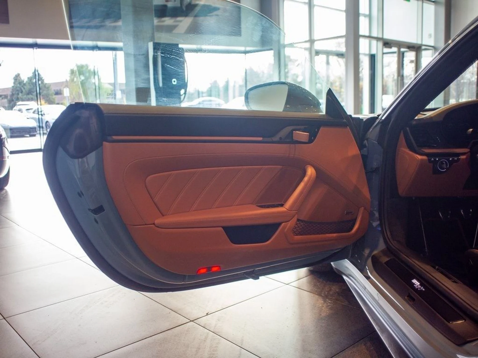 mph024_794739841_684b1afc3d0183f6b59e8a3a958e297bx_37309eea63