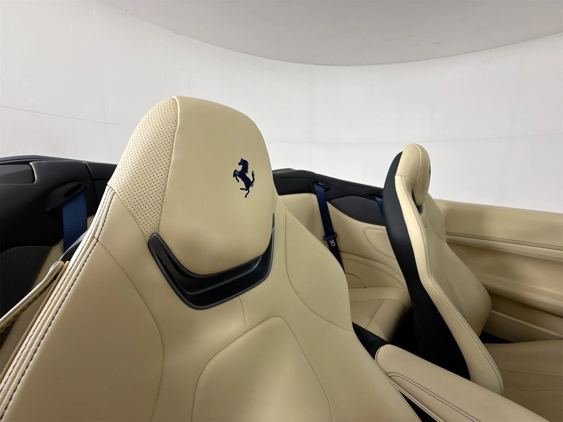 mph024_805740617_41077d4cdfb37fdd5e28095255677ed3_9630551b52