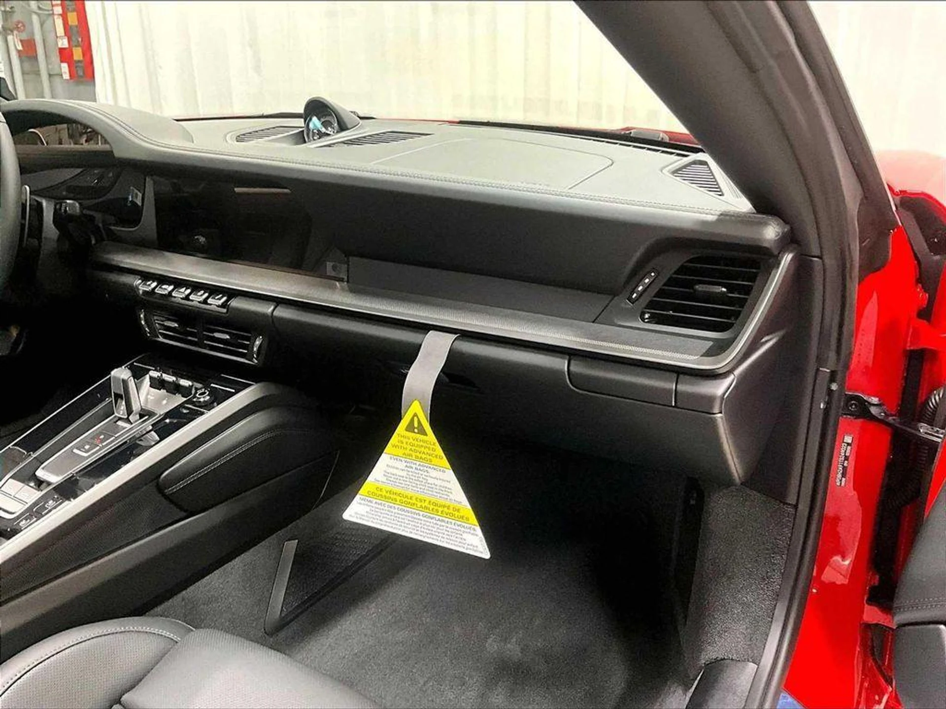 mph024_807987438_zz1f1so_H_Nz_N6m_OO_Pign54nl_F2_YM_35e059f344