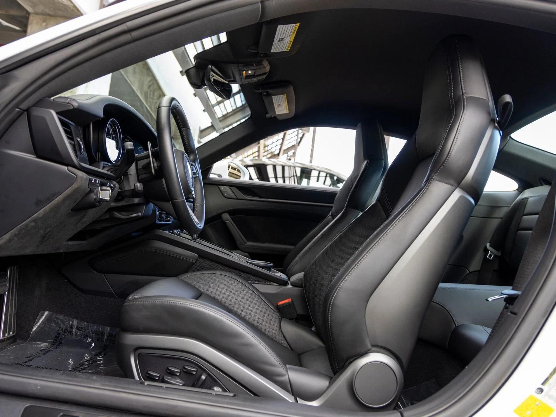 mph024_808027136_25_c9643effb2