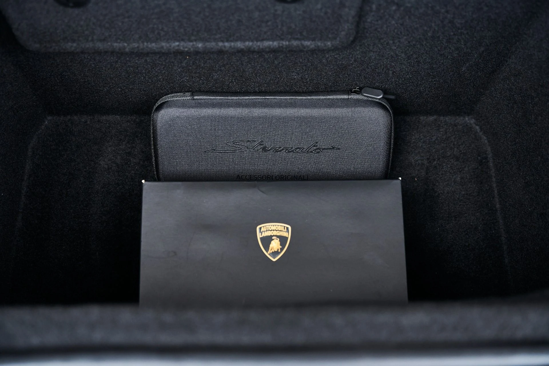 mph024_810167531_Used_2023_Lamborghini_Huracan_Sterrato_Base_1780101736_86f14a2656