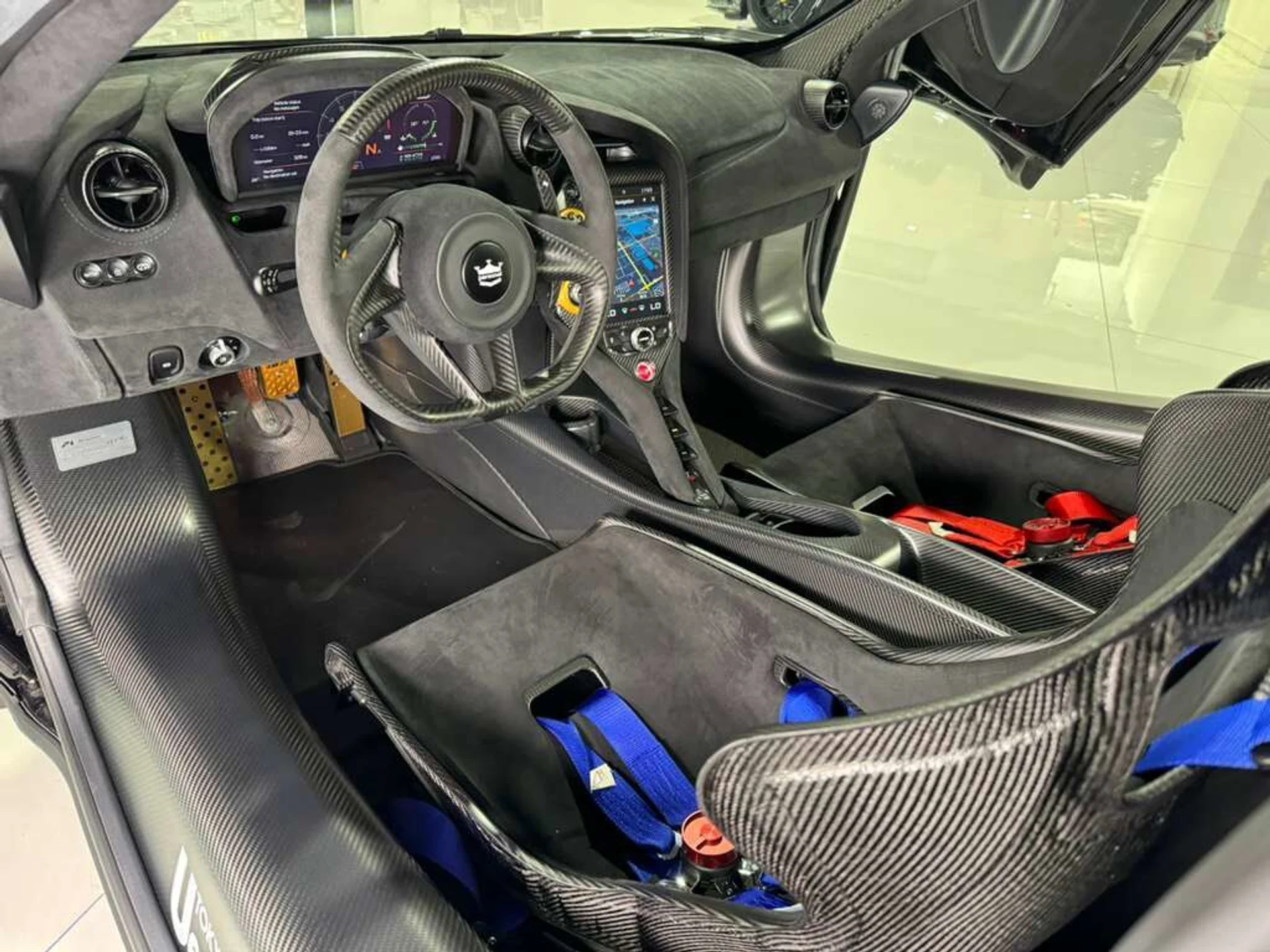 mph024_818165303_4e7914144b30418e6c19225dee79655e_83eab60999