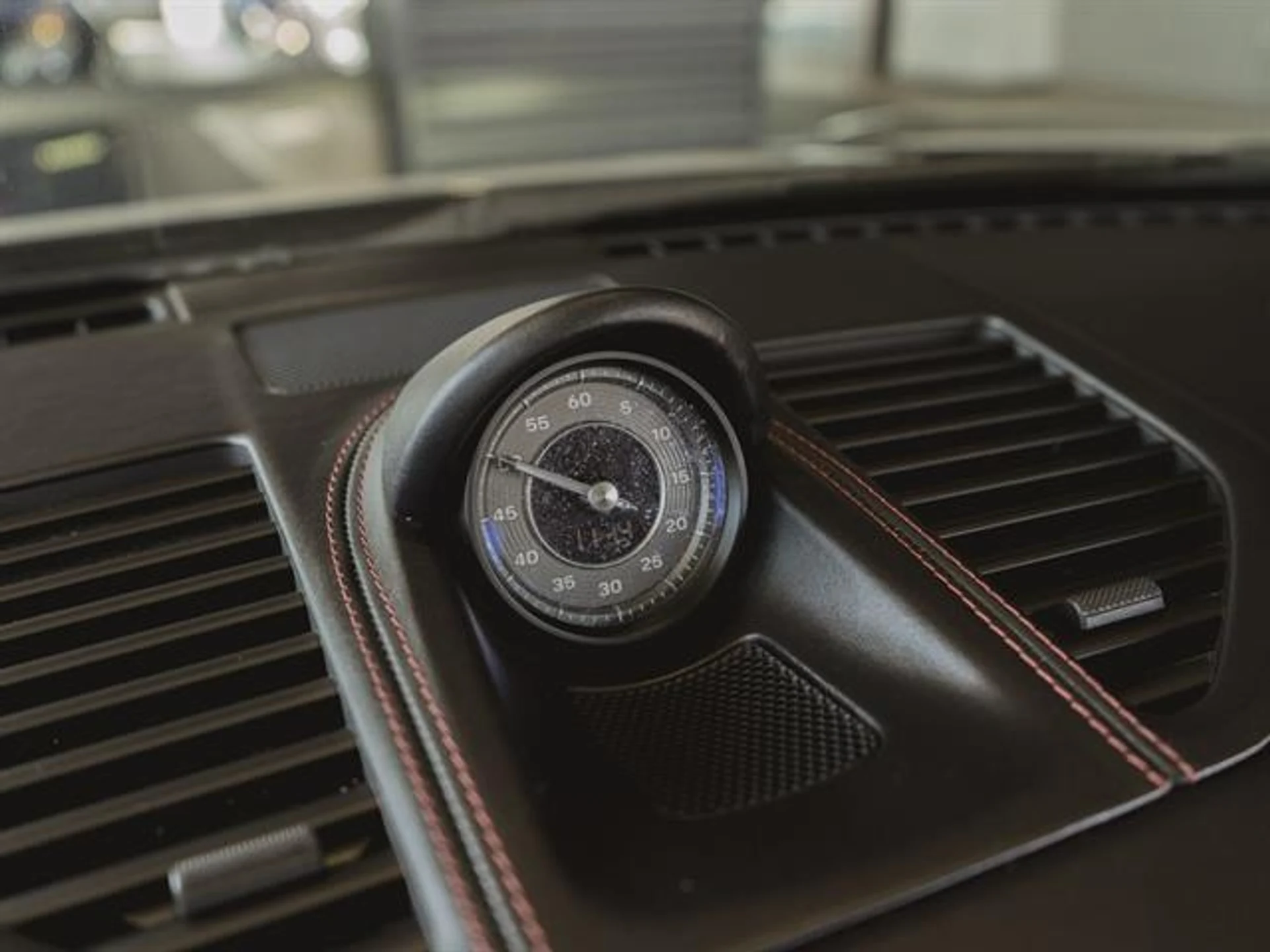 mph024_820004122_W_di_Dm_M5_Vli_B_Pe_PXU_T0_Fj_Bo0_o_fc47e8dace