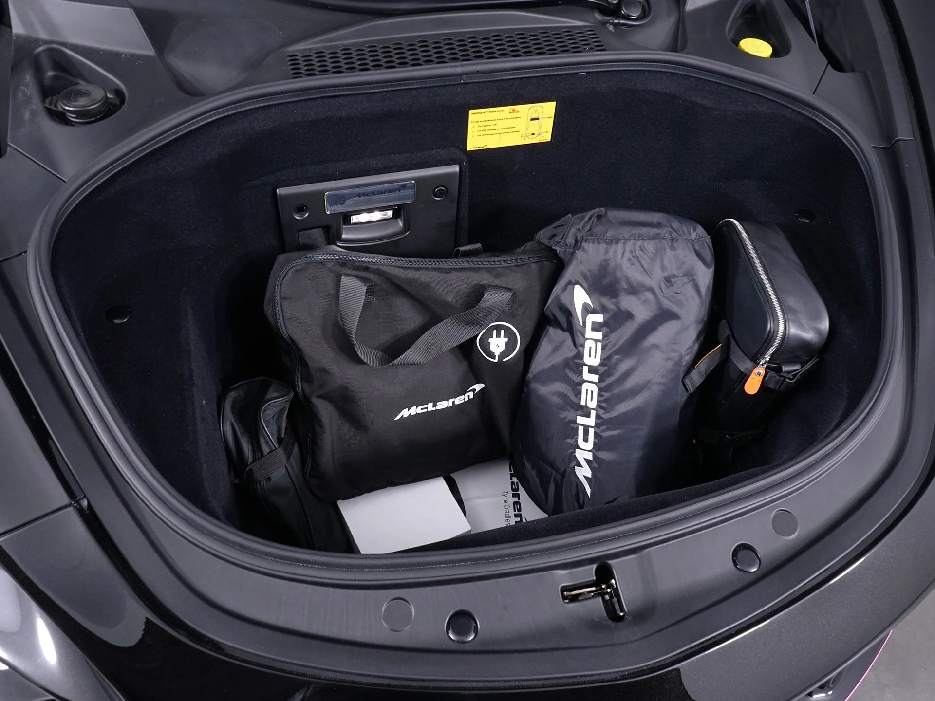 mph024_823633880_696c77699ab52aed77dd3ee47babd421x_63f77b24d3