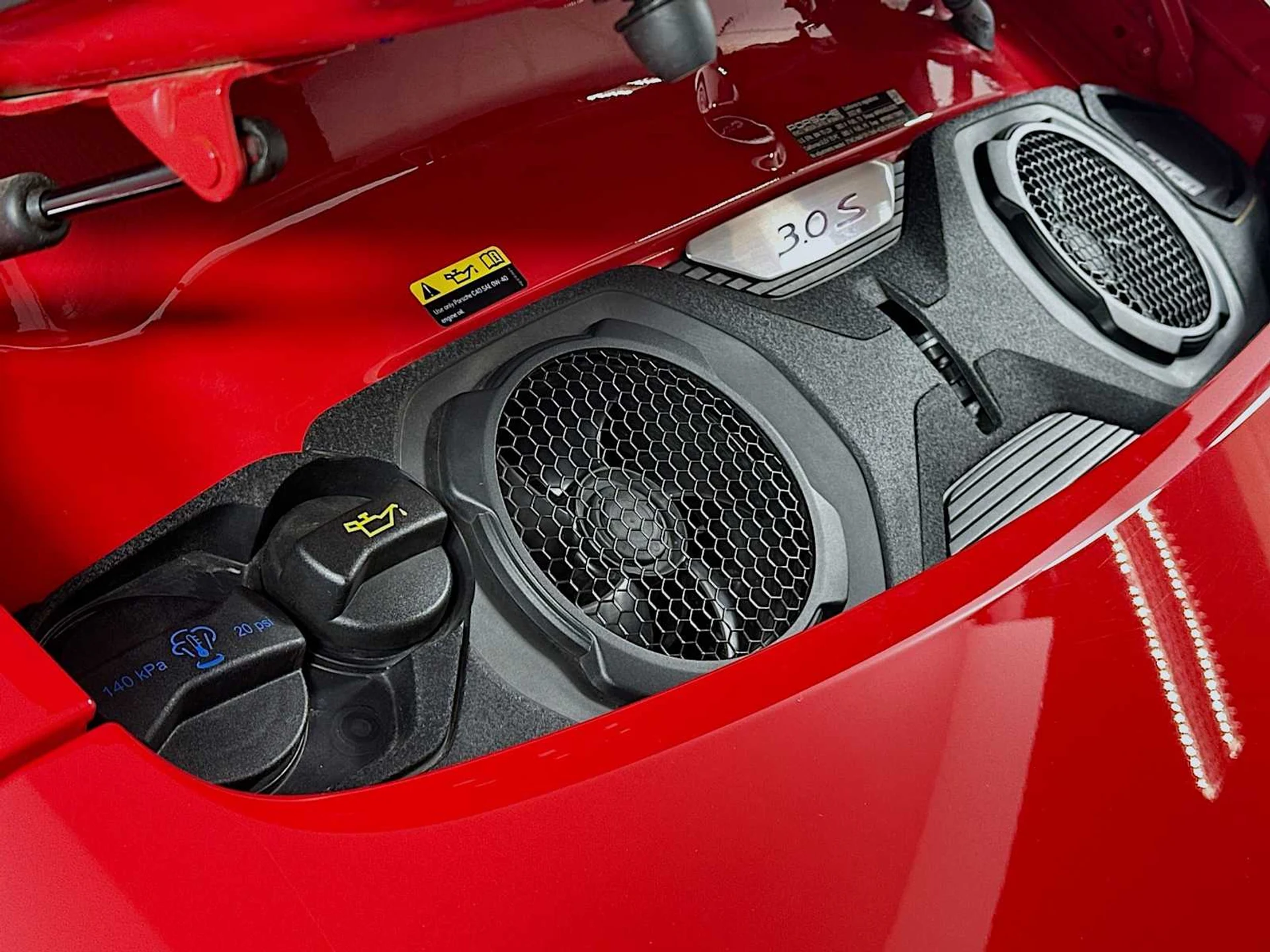 mph024_823902781_c35ce03de4c6873dff1ae52467d25628_2603b8f534