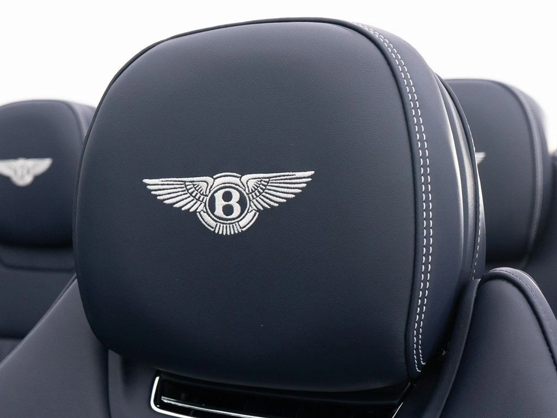 mph024_827709043_7d43b174e3128f5b773a567ff3a12e63_cb58e08bd6