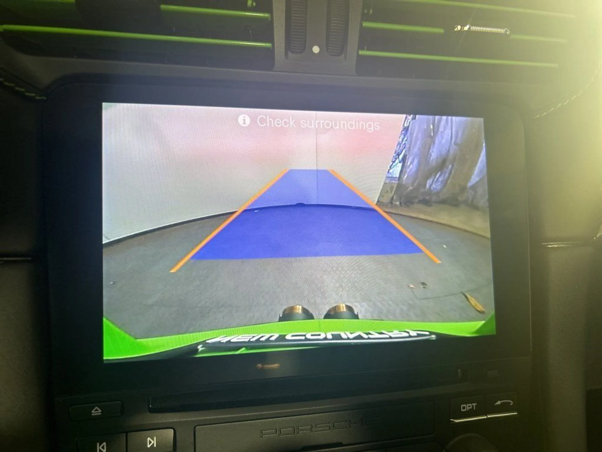 mph024_829874564_925ec3360aa627a35d6733893f95f670_85c03477db