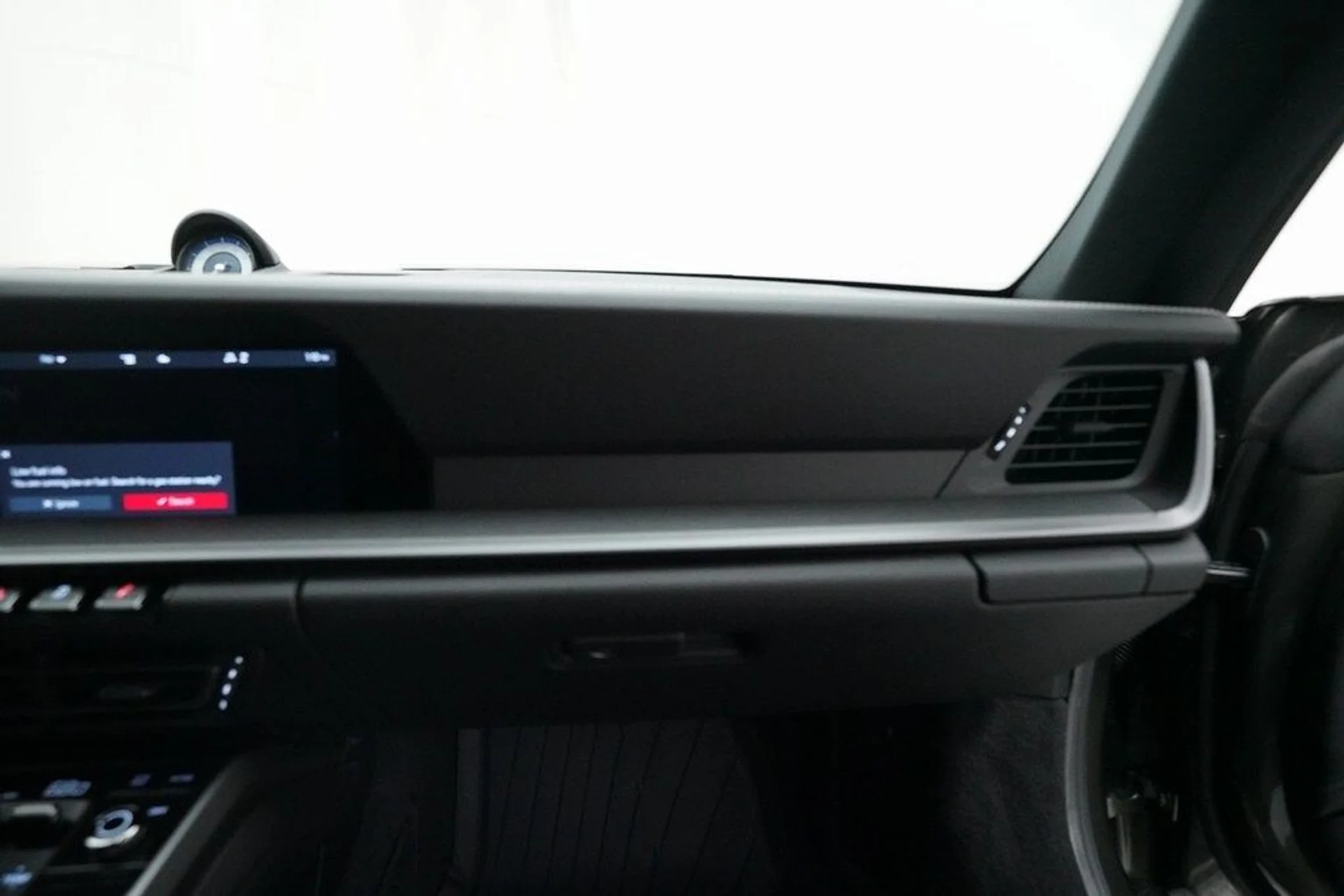 mph024_832298591_c650b18f7792e6089a904d35922ff251x_6e54fdb789