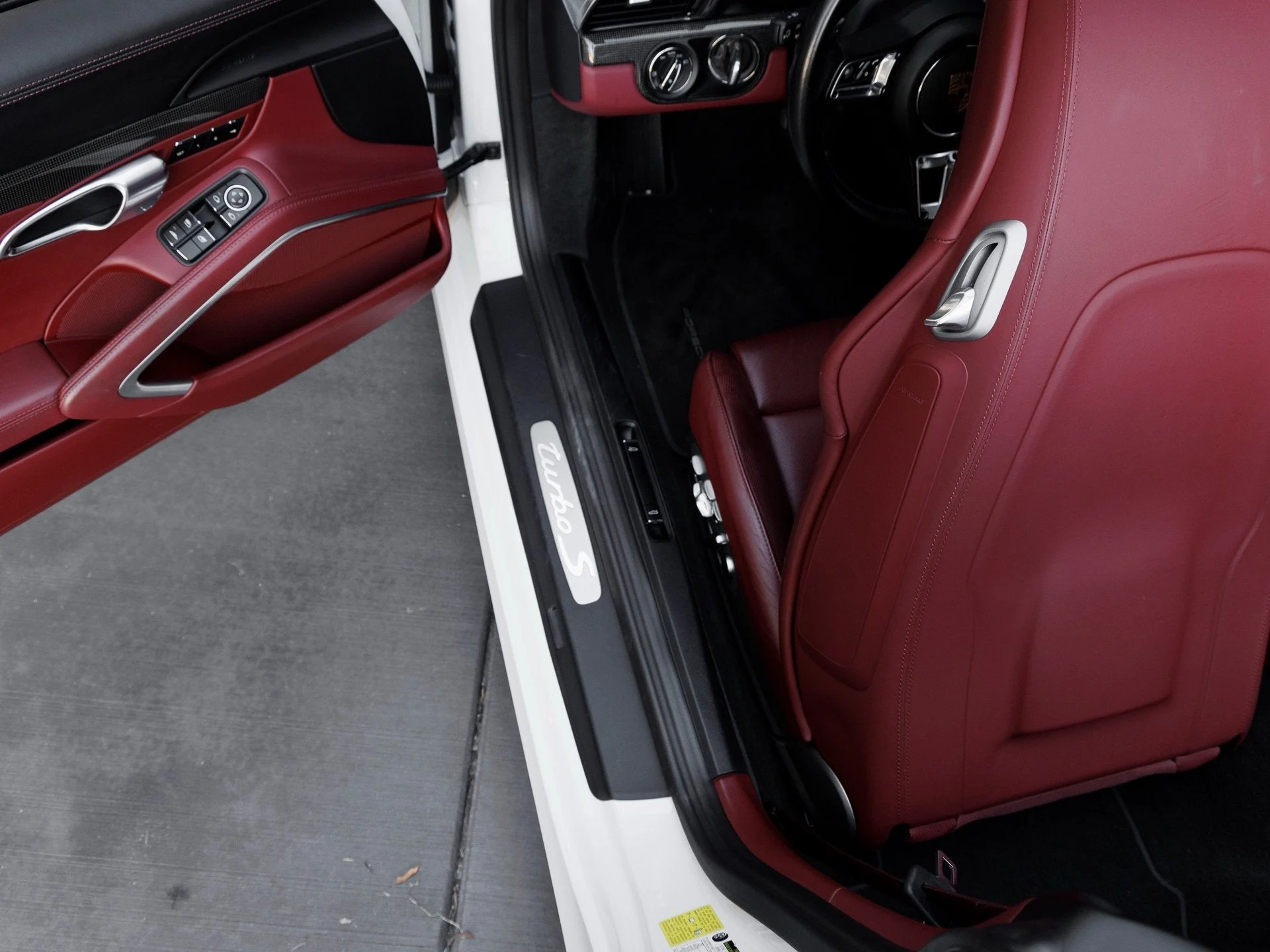 mph024_832349632_25_3404ff80fc