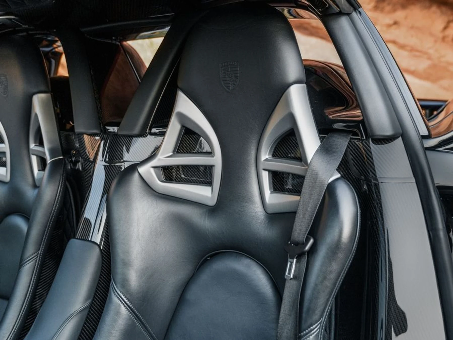 mph024_8340110_1e213dcd_d3a5_4779_927f_3f576713c33a_e70a8e0fab