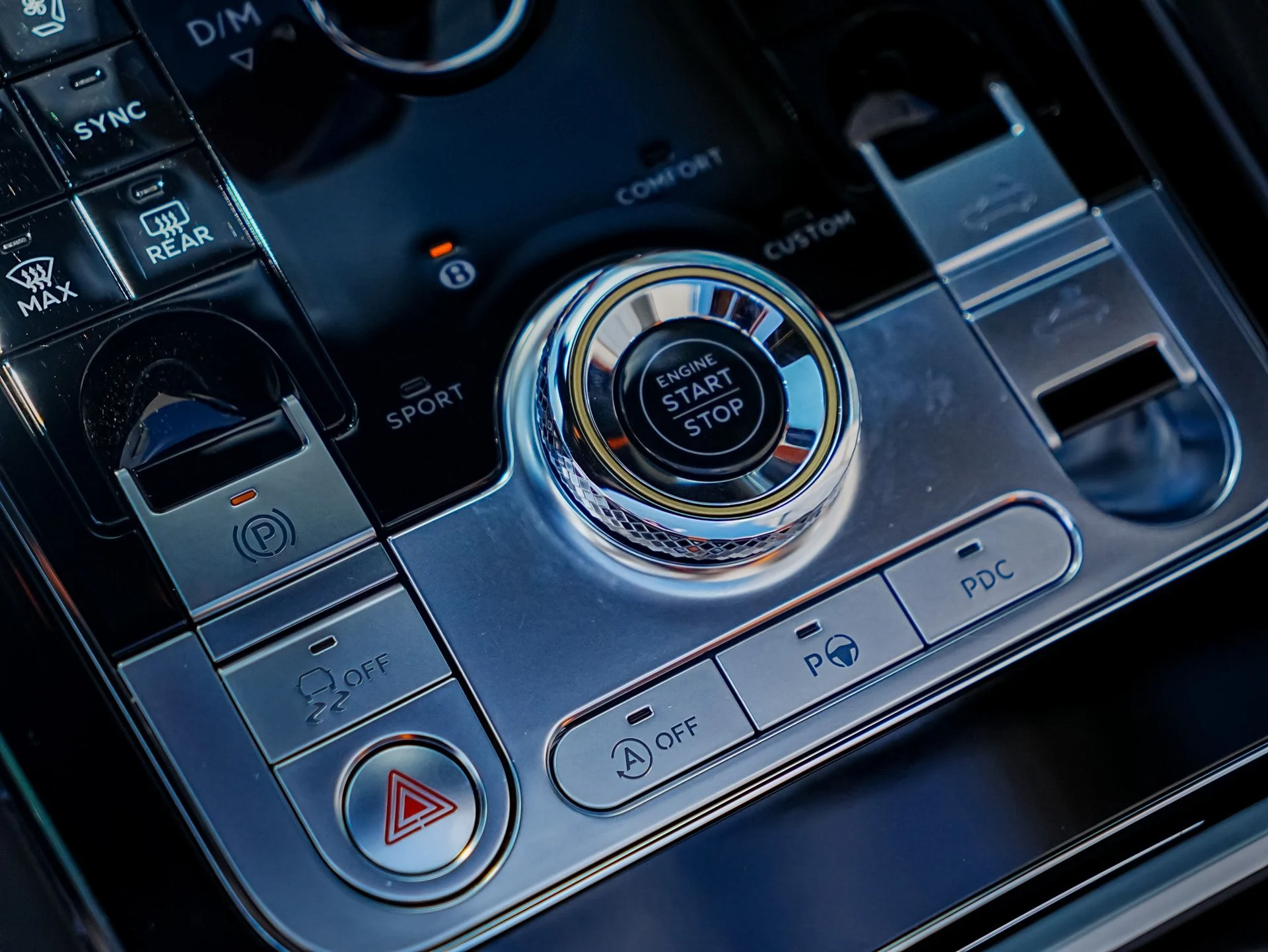 mph024_839936991_Hi_Tech_Luxury_Imports_LLC_SCBDT_4_ZG_2_PC_008421_image_24_e7e9b80668