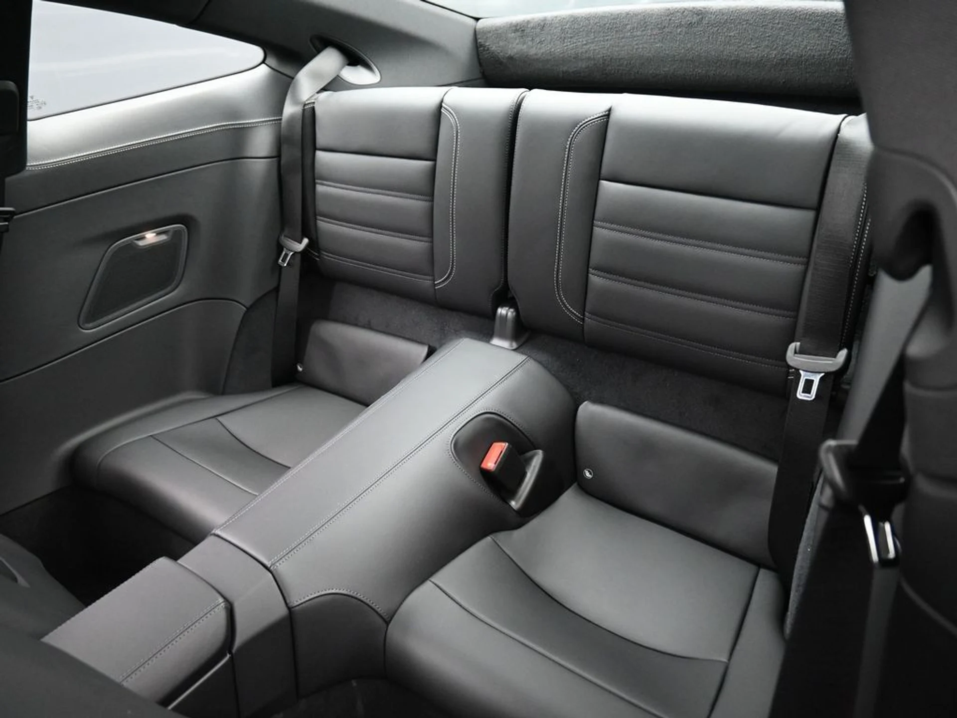 mph024_84299010_image_24_dde27f07c7