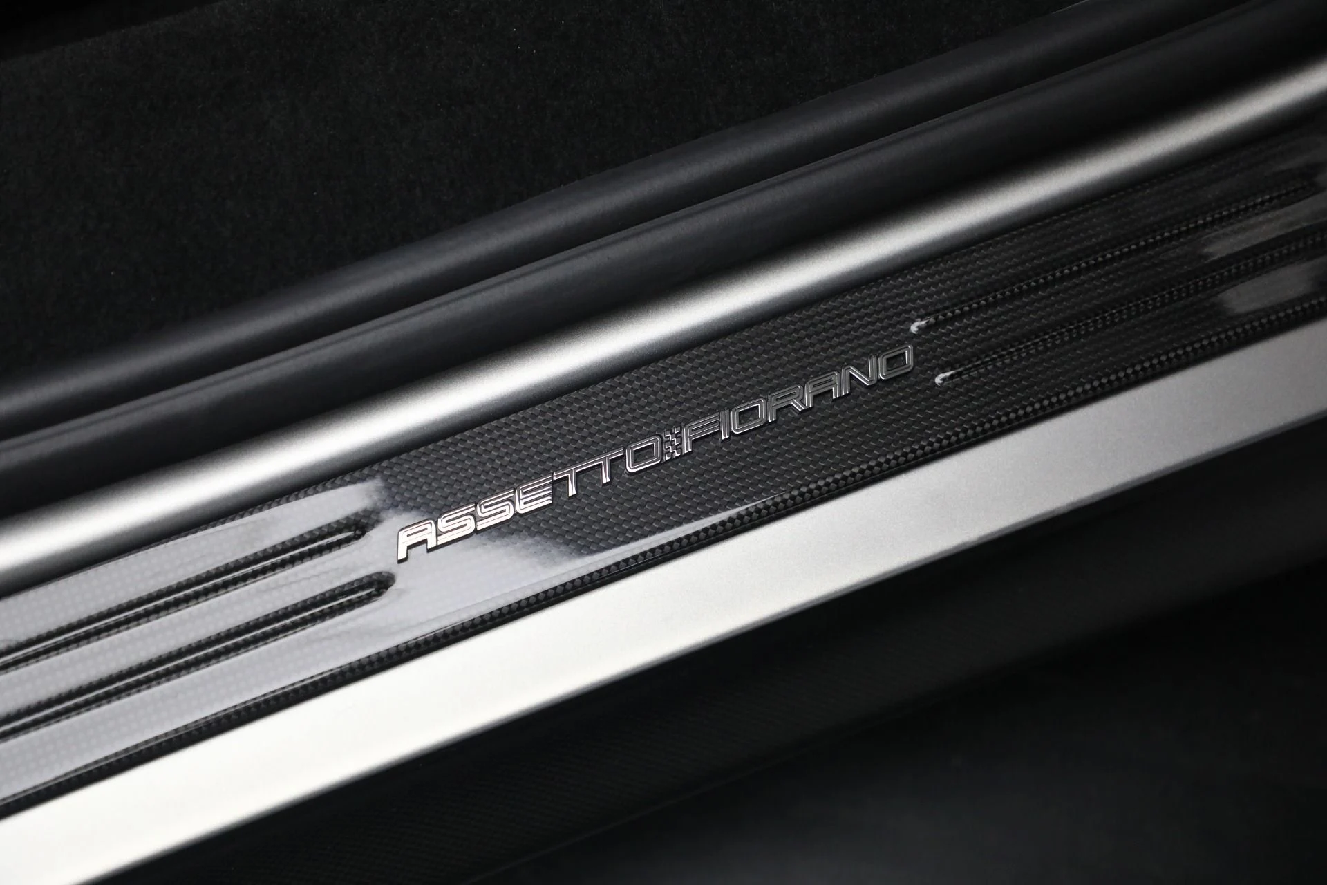 mph024_847103713_Used_2023_Ferrari_SF_90_Spider_1774121460_c565bfb51d