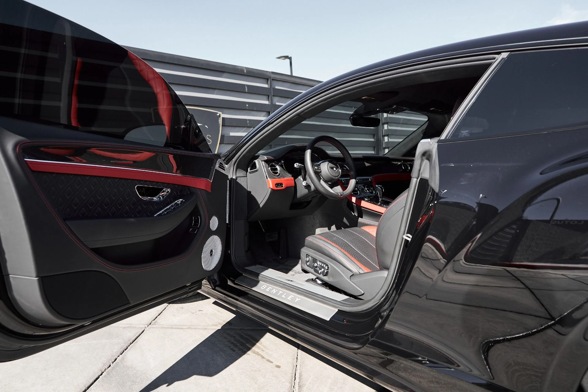 mph024_847835636_Used_2023_Bentley_Continental_GT_V8_S_1763084139_56cce4f157