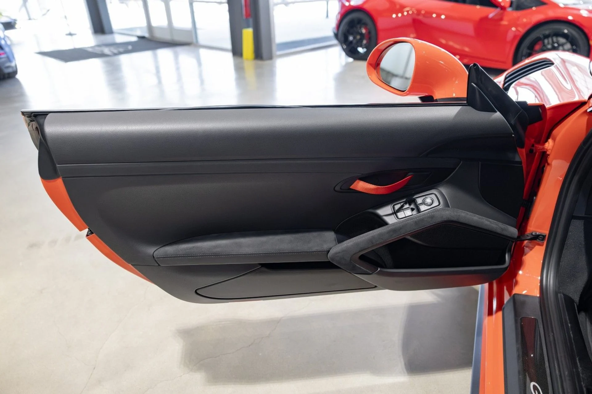 mph024_850292257_lw_11e0a4742f