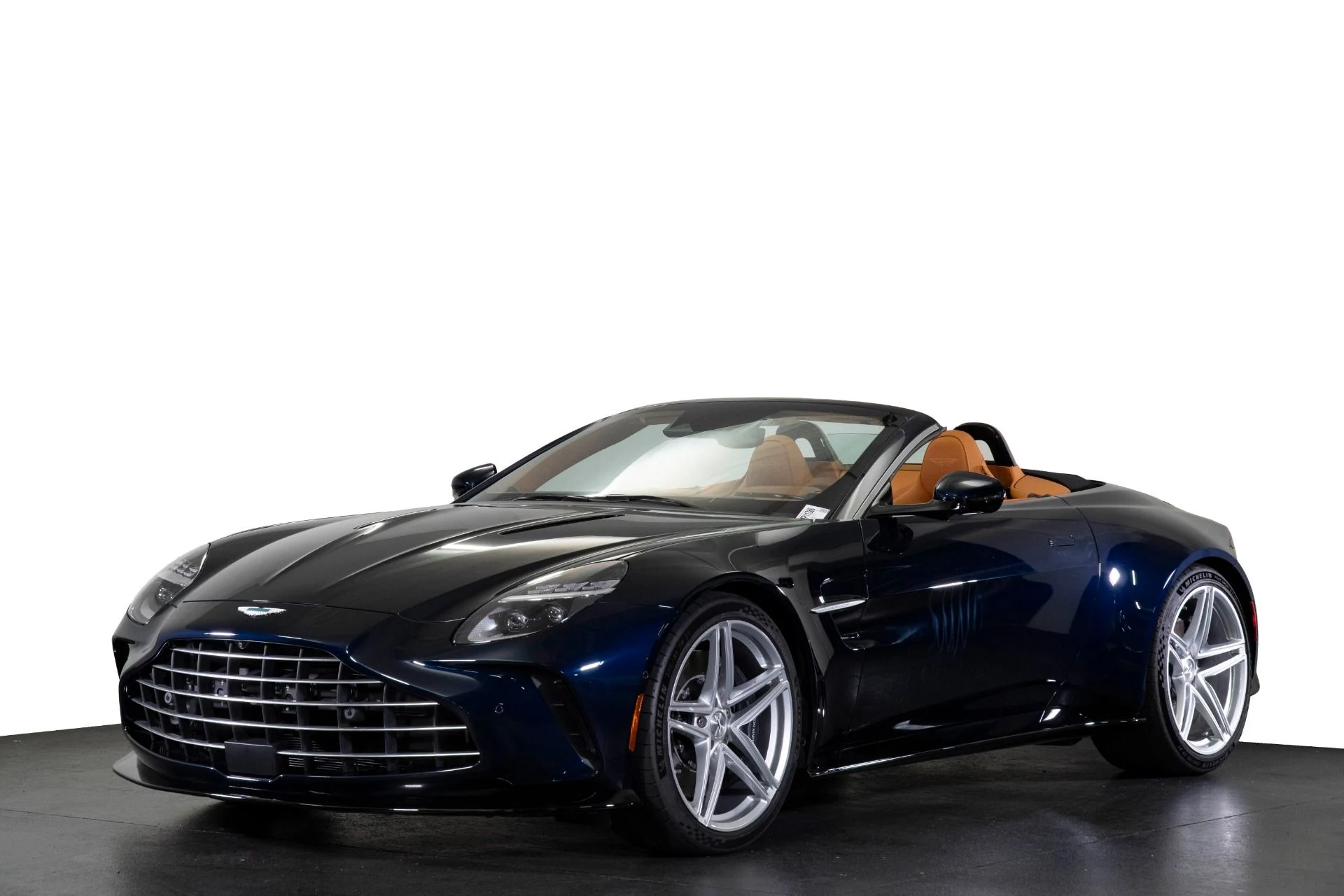 mph024_85148150_New_2026_Aston_Martin_Vantage_1777652396_e093ac40a8