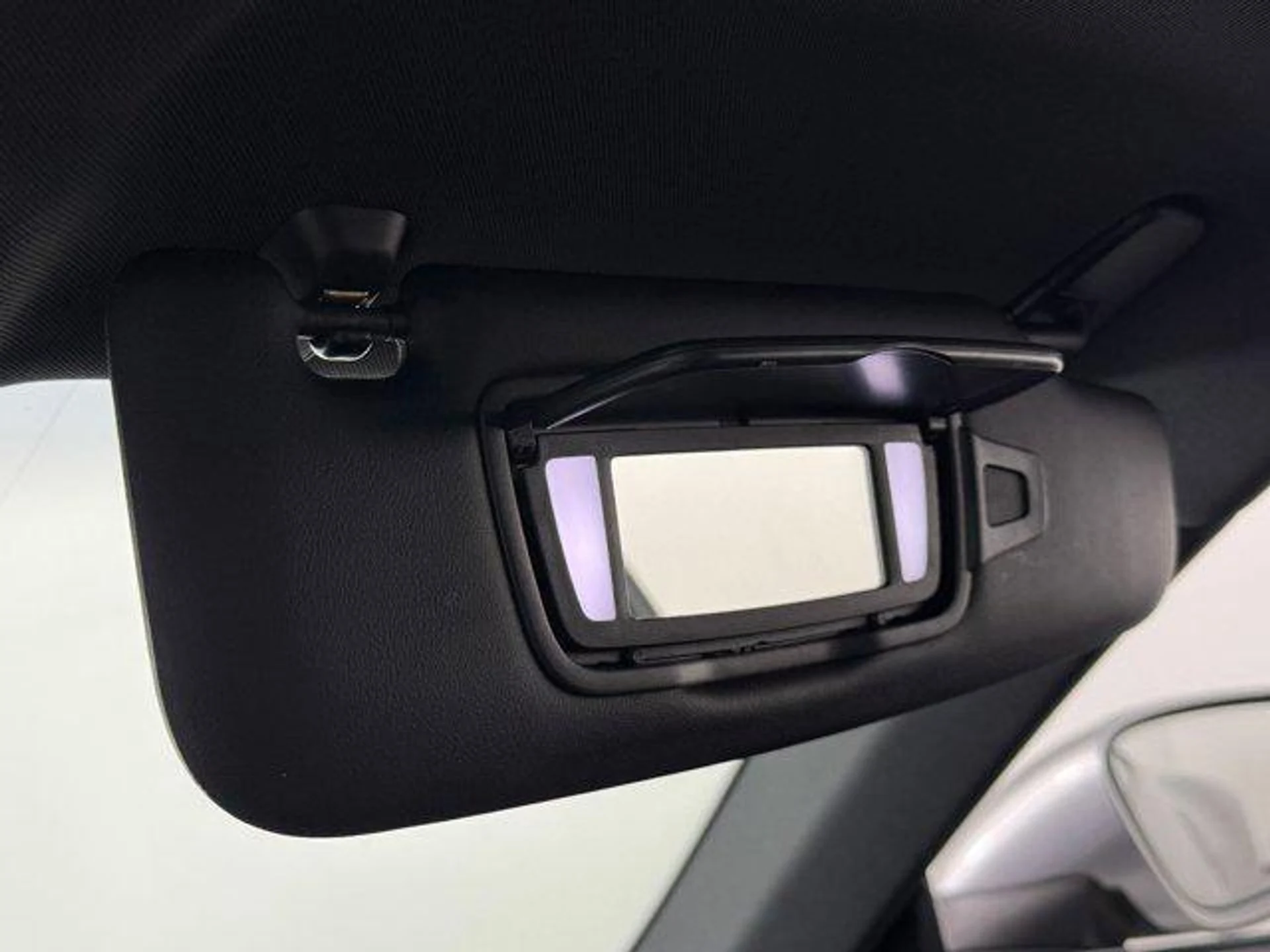 mph024_852334818_SIU_81kqc_Reo_Nbp_UH_0_Zor_W_Id_Fhf8_1d4d8f599a