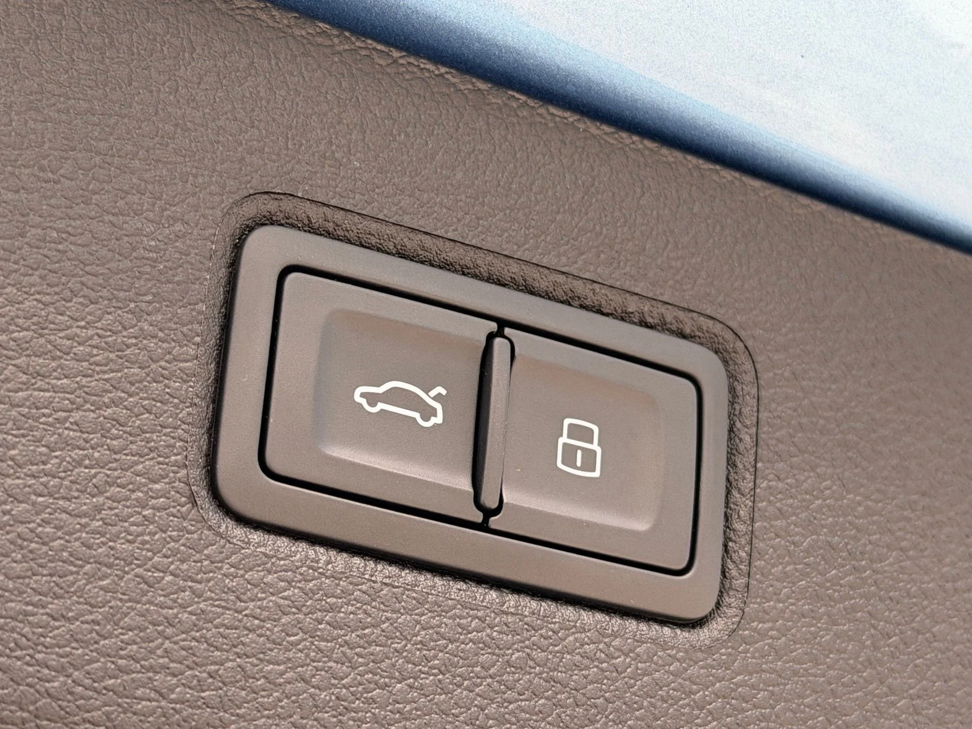 mph024_853478317_58b5d0c36cd243fea1616c1a5ec034ea_873e106dbd