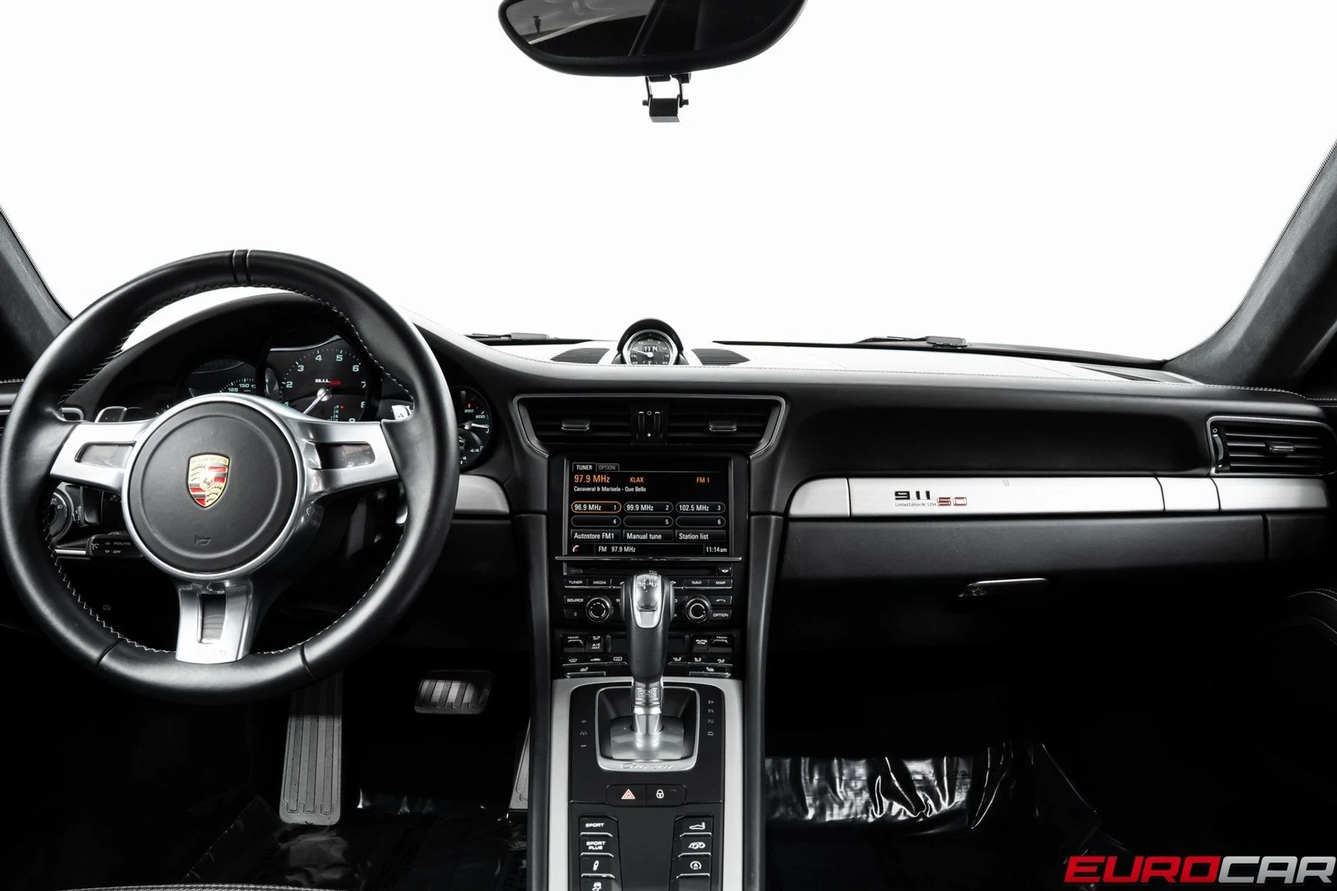 mph024_862254895_image_25_2ab658c028